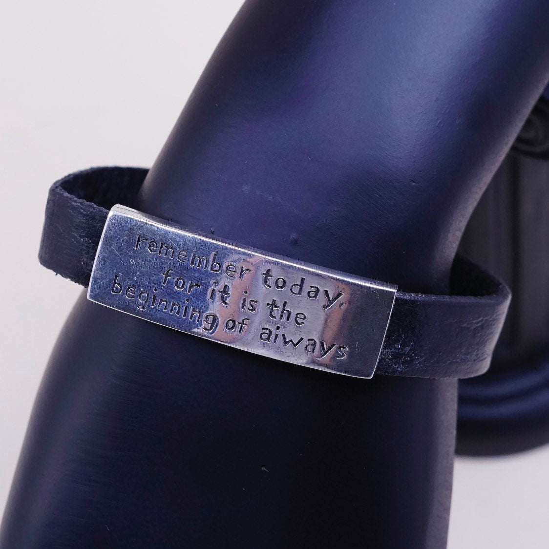 6.5+0.25", VTG brown leather strap w/ 925 Mexico Sterling silver quote tag