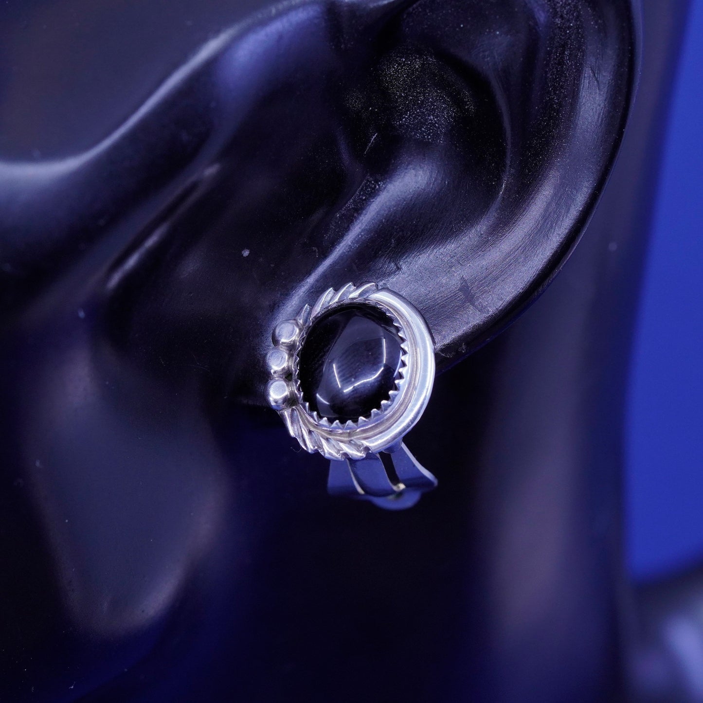 Native American navajo sterling silver handmade earrings with oval obsidian