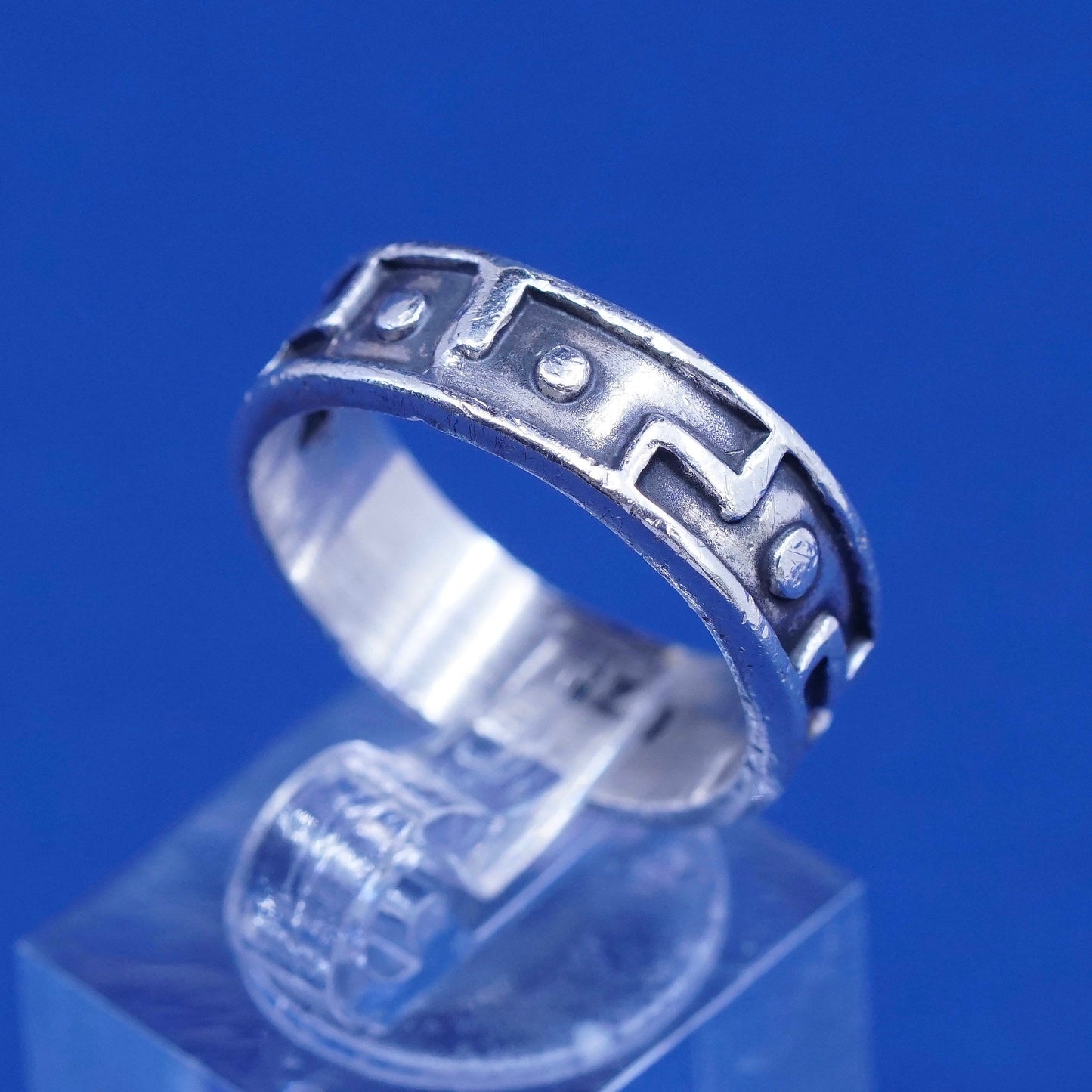 sz 8.25, vtg Sterling silver handmade ring, hopi 925 band w/ Greek key pattern