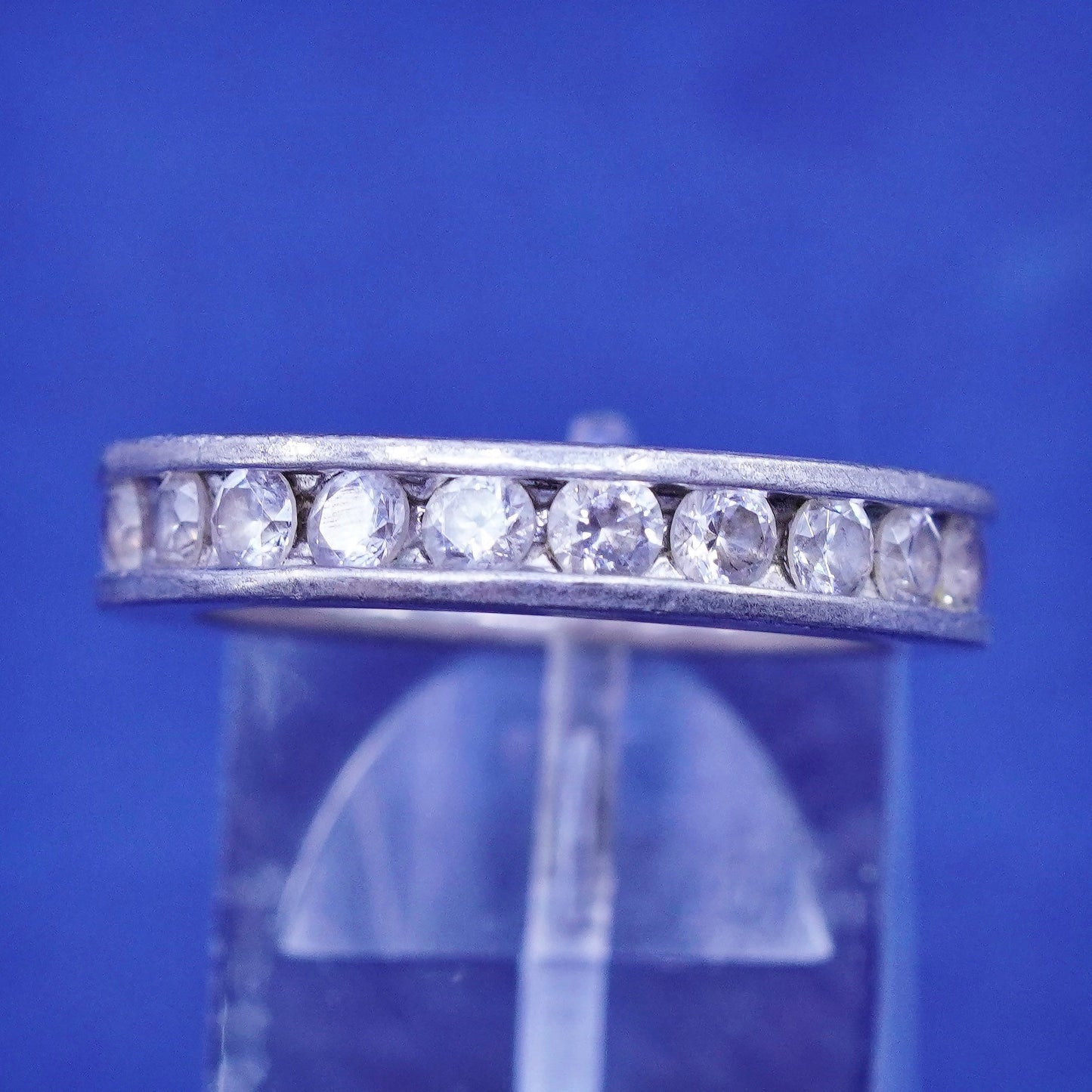 Size 8, vintage Sterling silver engagement ring, 925 band with clear cz around