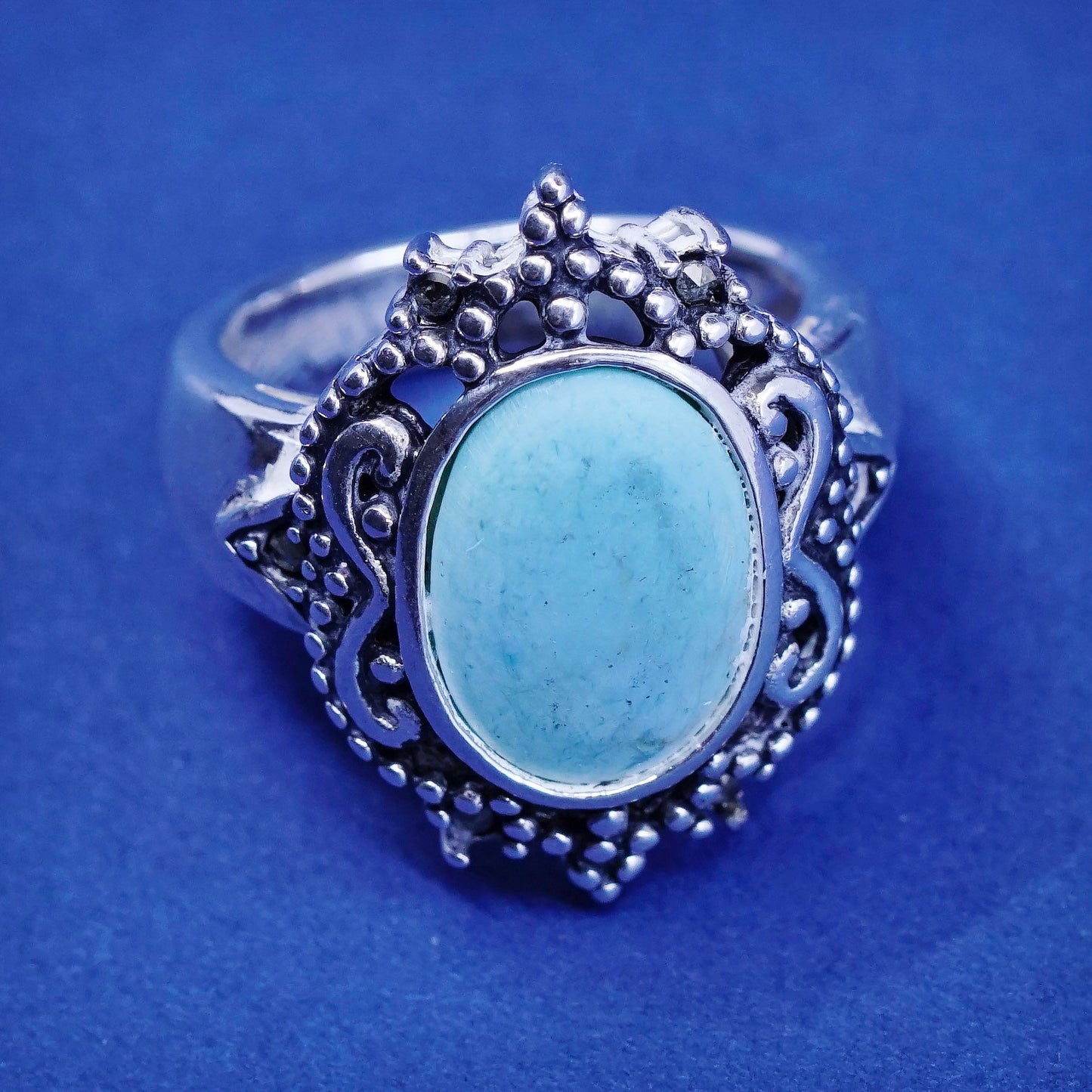 Size 5.75, vintage Sterling 925 silver handmade ring with turquoise and beads