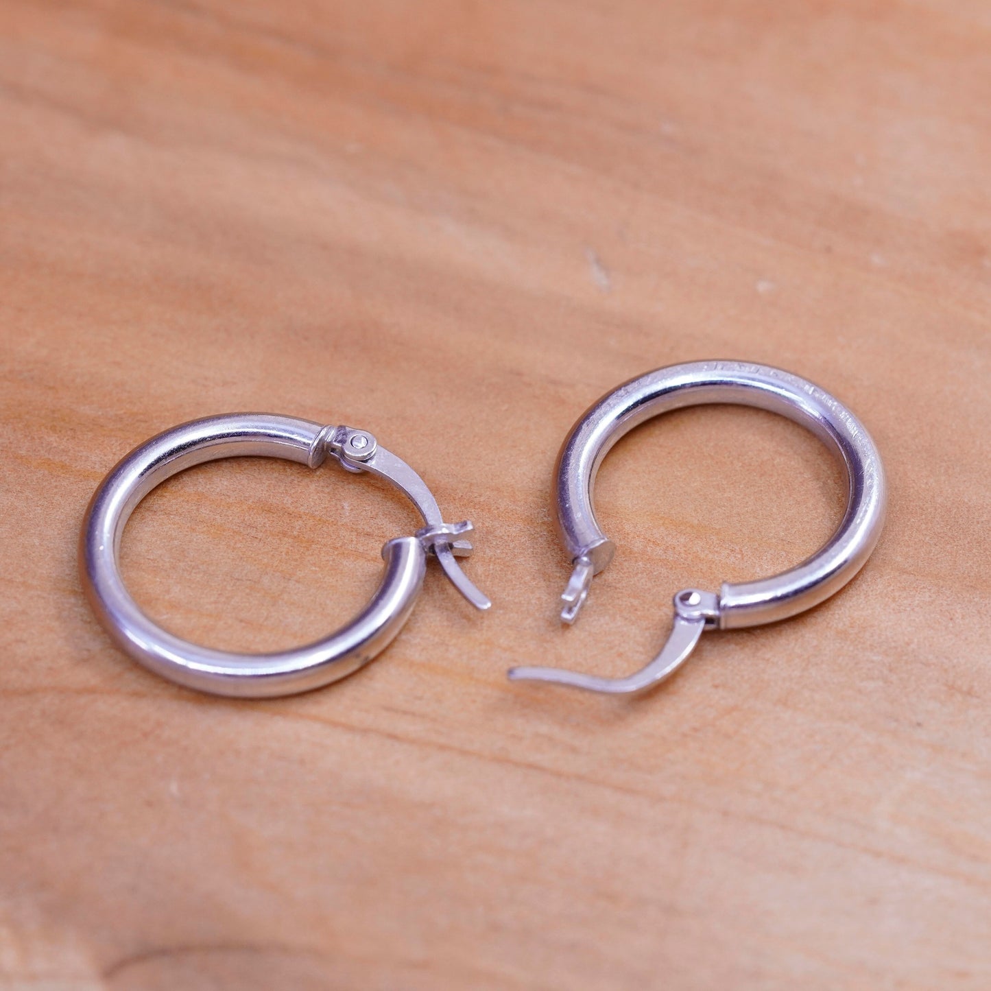 0.75”, Vintage Sterling silver handmade earrings, maxico 925 hoops
