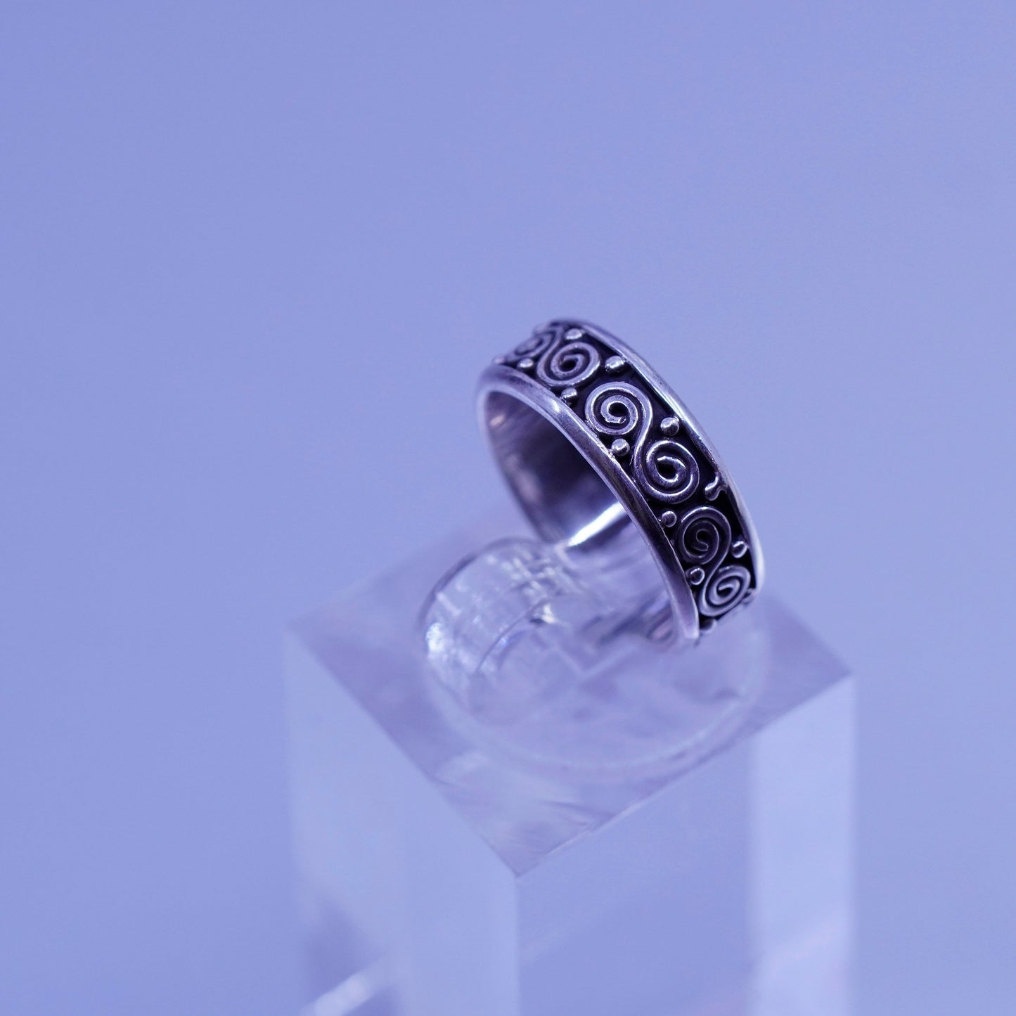 Size 3, vintage BA Suarti Sterling 925 silver open pinky ring, band with swirly