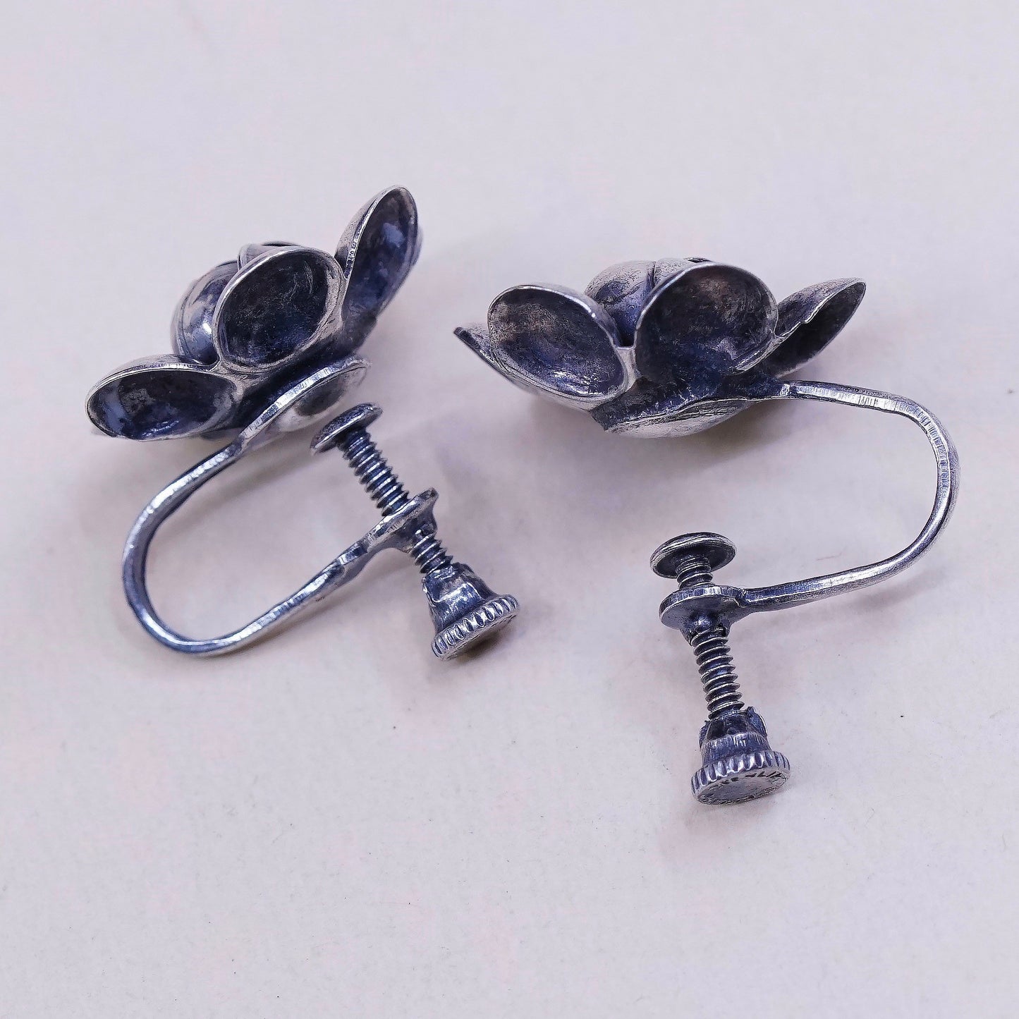 Vintage Sterling silver handmade earrings, 925 screw back flower