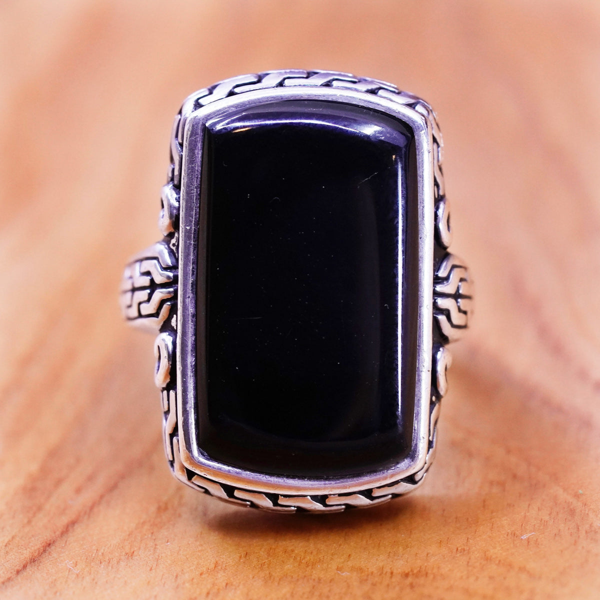 Size 6.25, vintage Mexico Sterling 925 silver handmade ring with oval onyx