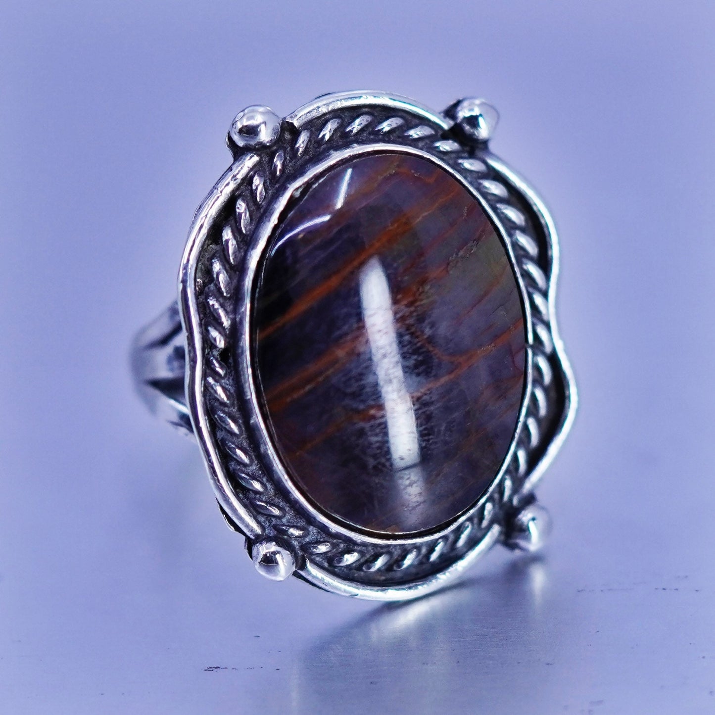 Size 6.5, vtg southwestern Sterling 925 silver handmade ring w/ oval red jasper