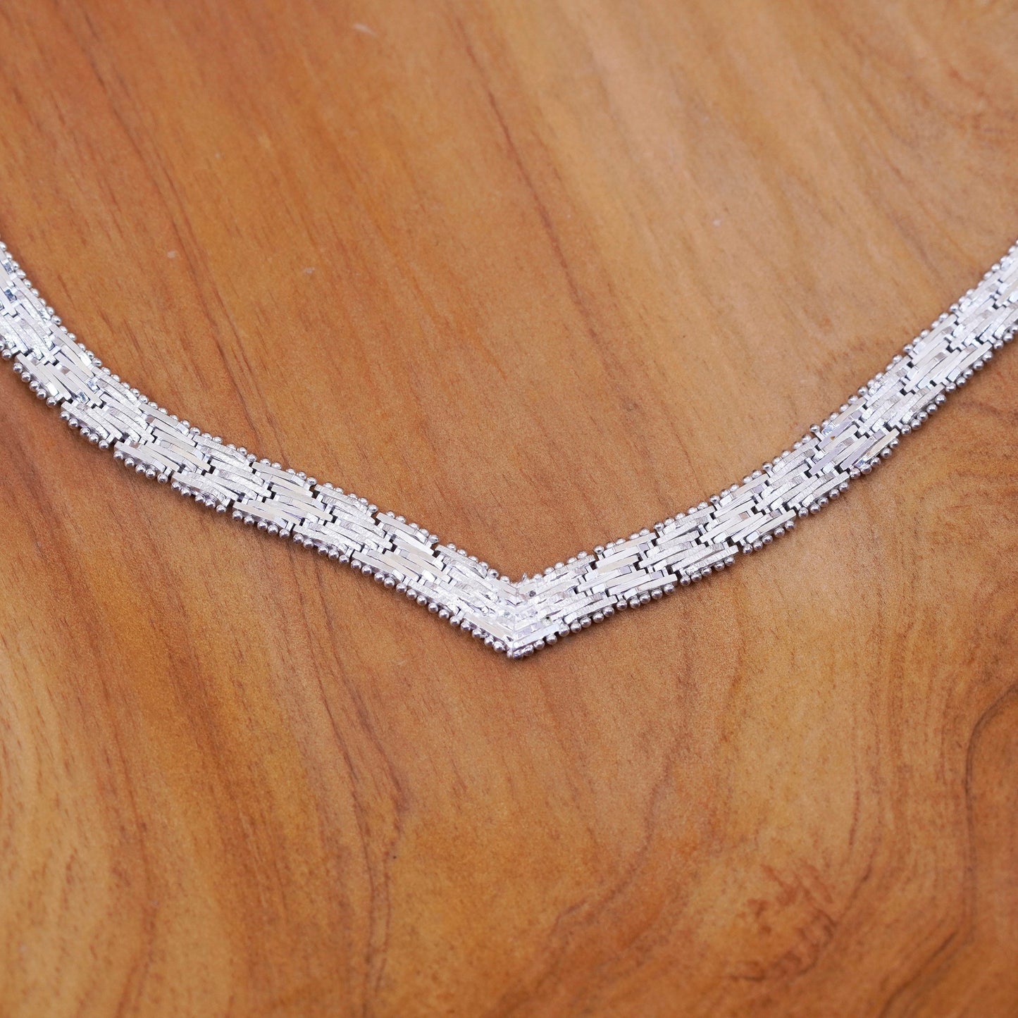 18” 7mm, vintage Italian V necklace, 925 riccio chain