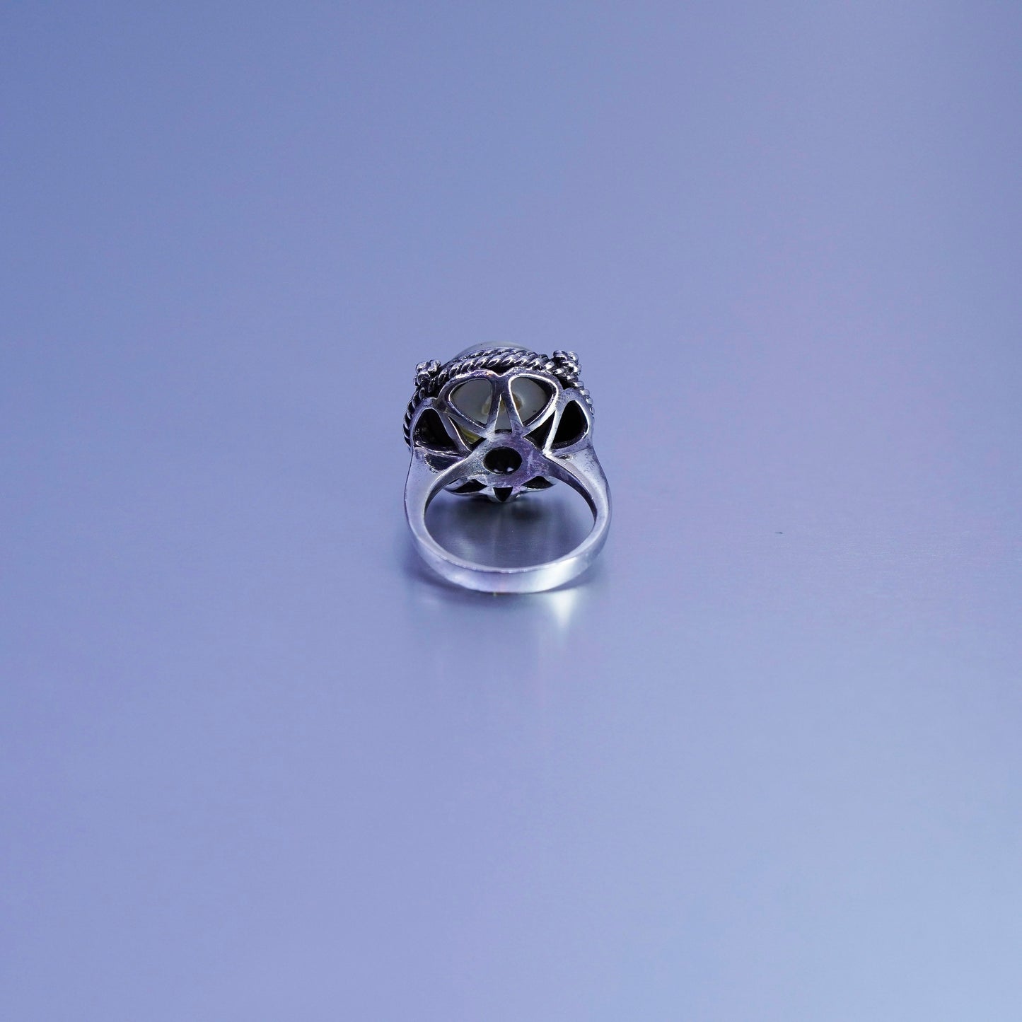 Size 4.5, vintage Sterling 925 silver handmade ring with pearl and cable