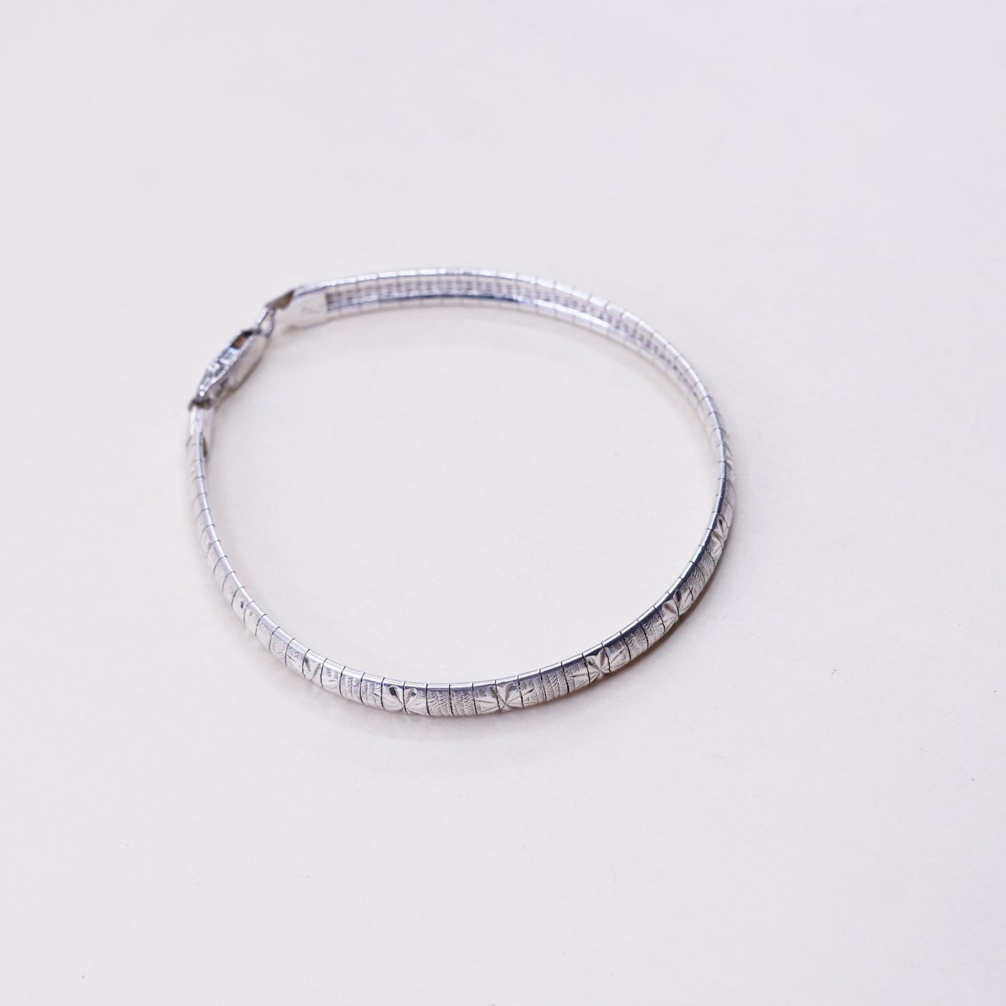 7.75”, 7mm, Vintage Sterling silver omega bracelet, Italy 925 textured chain