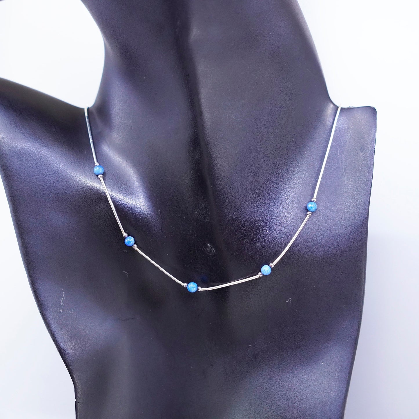 16”, Native American Sterling 925 liquid silver necklace denim lapis lazuli