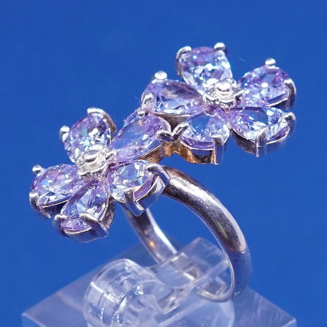 Size 6, vtg Sterling silver handmade ring, 925 flower w/ amethyst ring