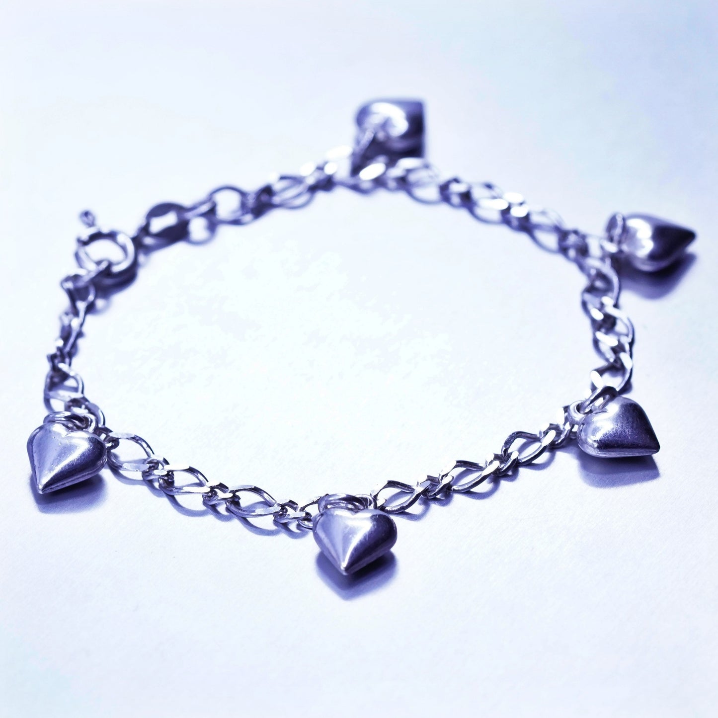 7”, vintage Sterling 925 silver handmade bracelet, figaro chain w/ heart charms