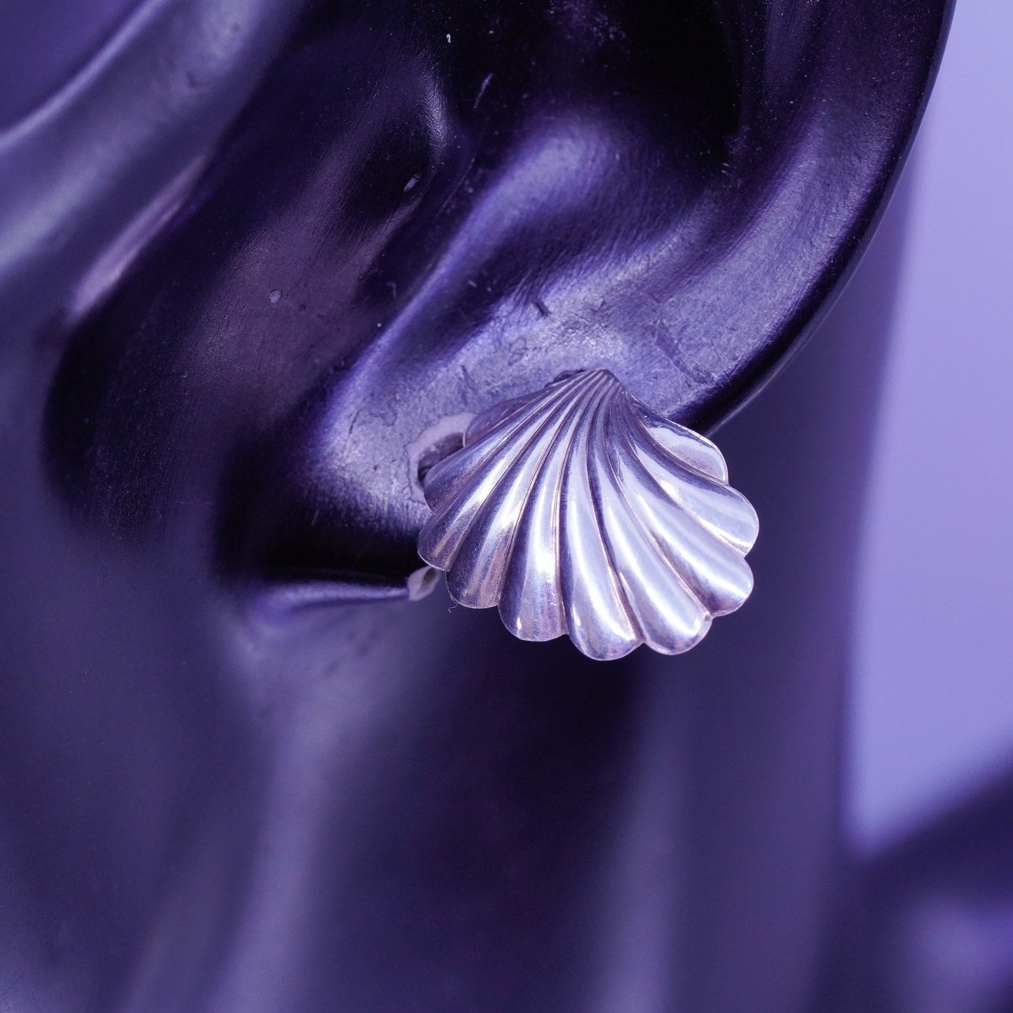 0.75”, Vintage Sterling 925 silver handmade earrings, shell clip on