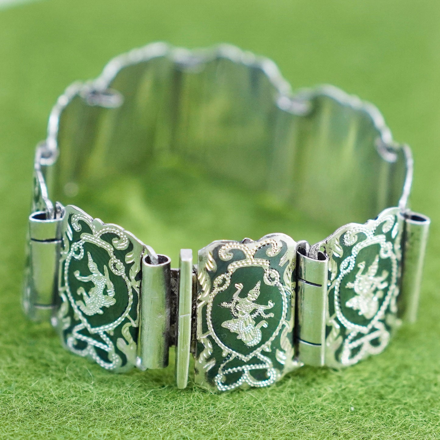 6”, Vintage Indian Siam 925 sterling silver wide bracelet engraved goddess