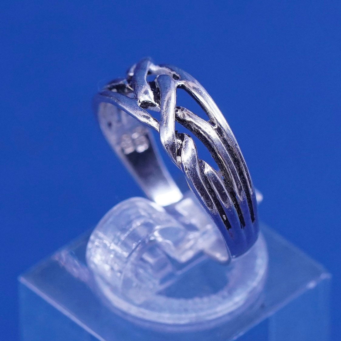sz 6.75, vtg sterling silver handmade ring, 925 entwined knot band, stamped 925