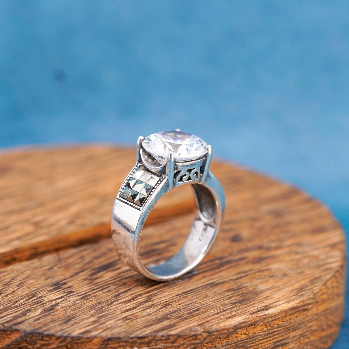 Size 8, Judith Jack Sterling 925 silver anniversary ring with Cz marcasite