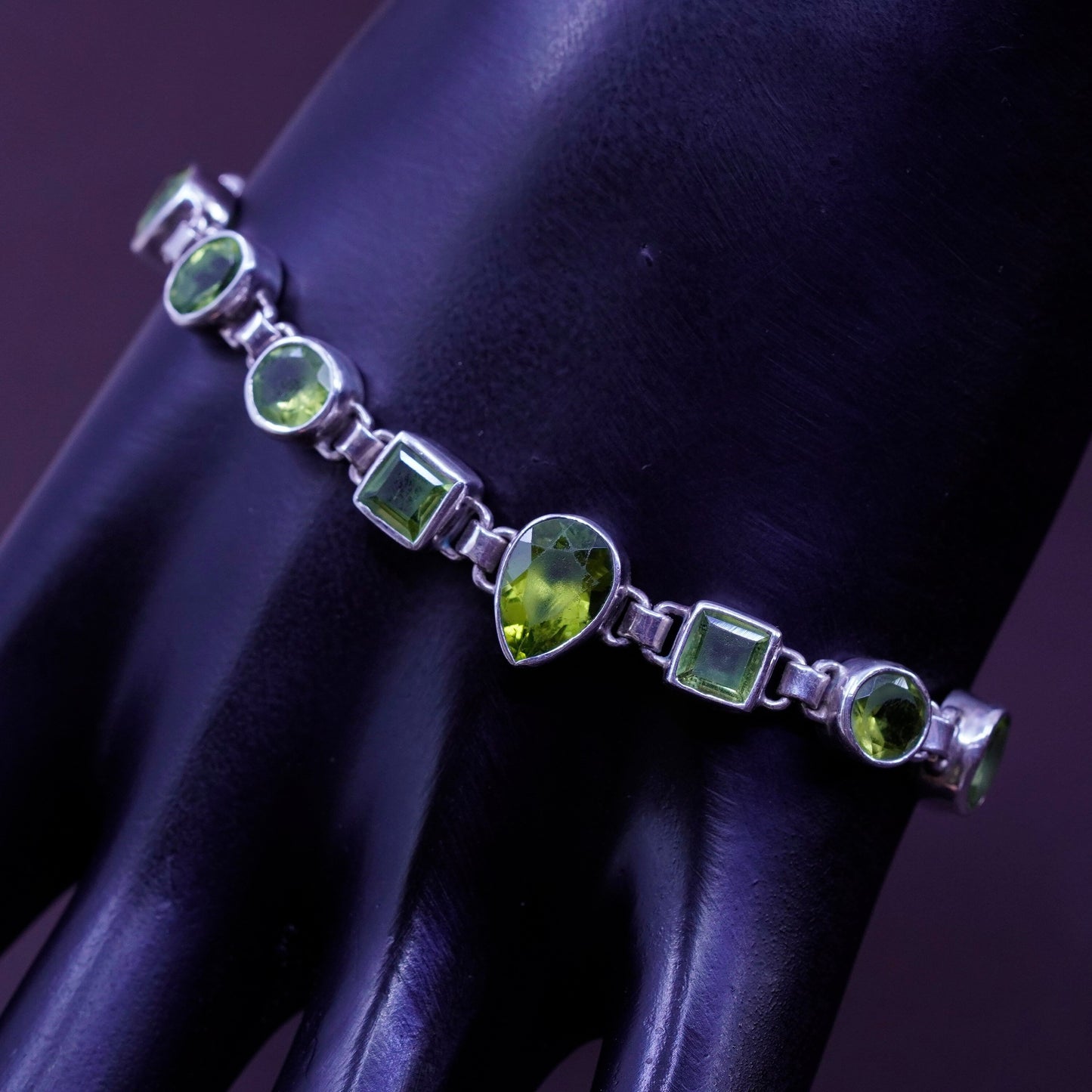 7+1”, vintage Sterling silver handmade bracelet, 925 chain with peridot