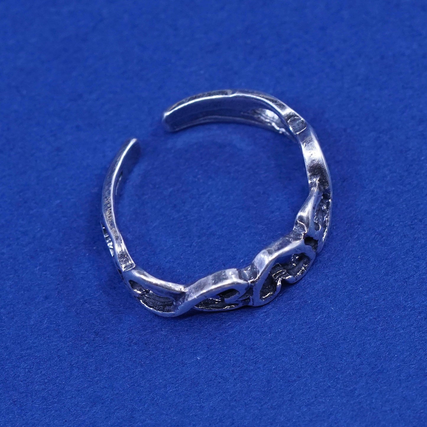 Size 2.5, vintage sterling silver handmade ring, 925 heart open band