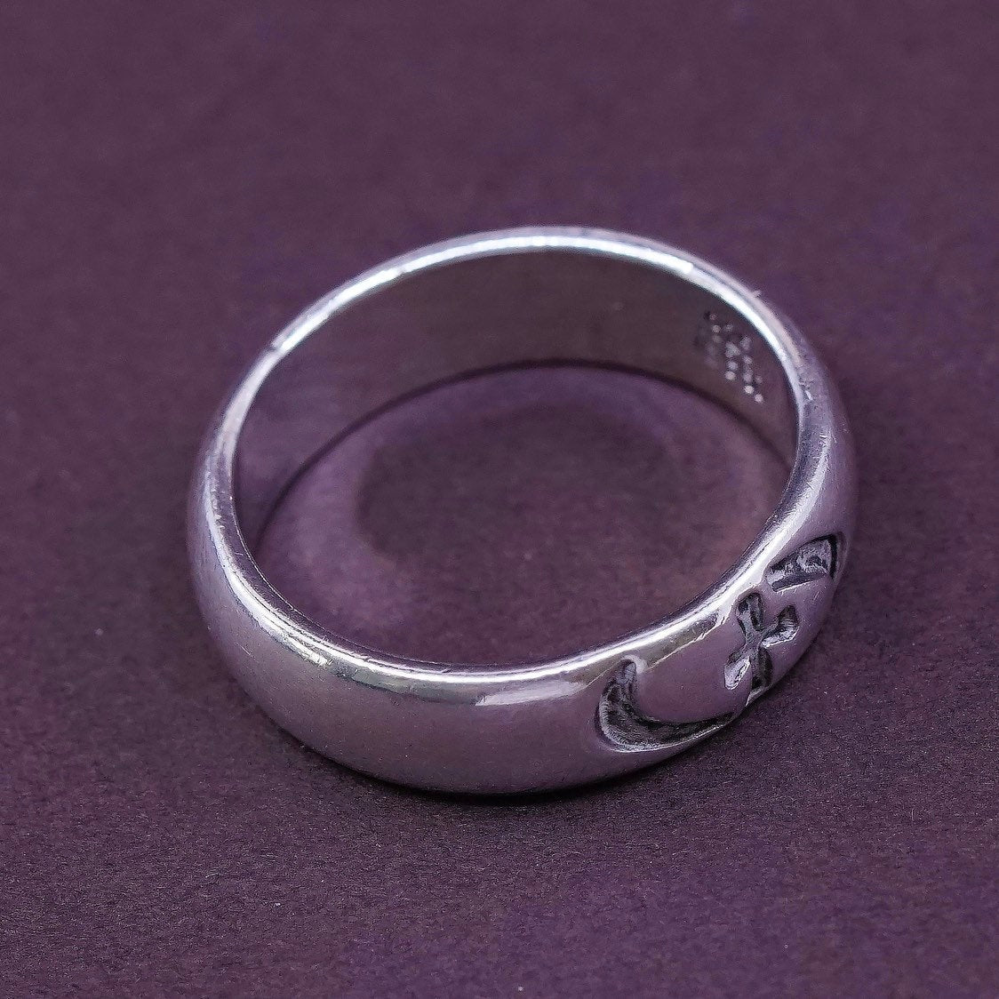 sz 8.25, vtg BSD Sterling silver prayer ring, 925 band w/ "cross" engraved