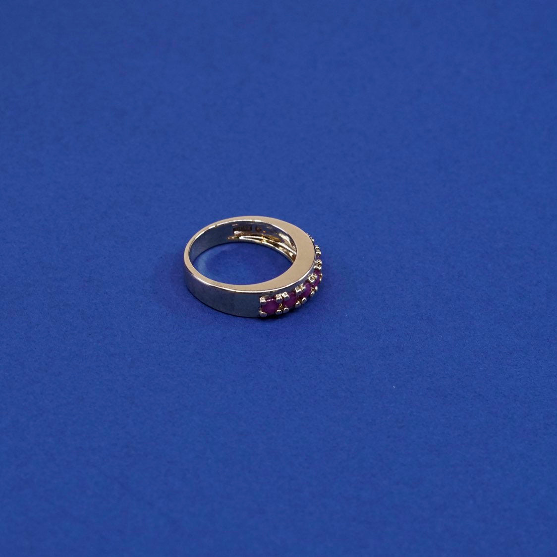 sz 6.25, vermeil sterling silver ring yellow gold over 925 Band w/ cluster ruby