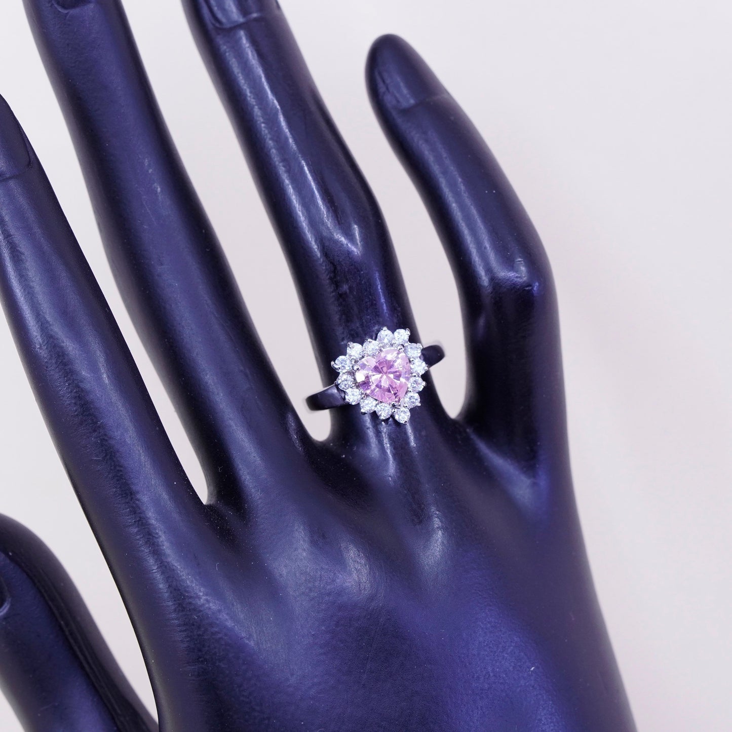 Size 6.25, 2.8g, vintage 12K white gold engagement pink heart ring with Cz