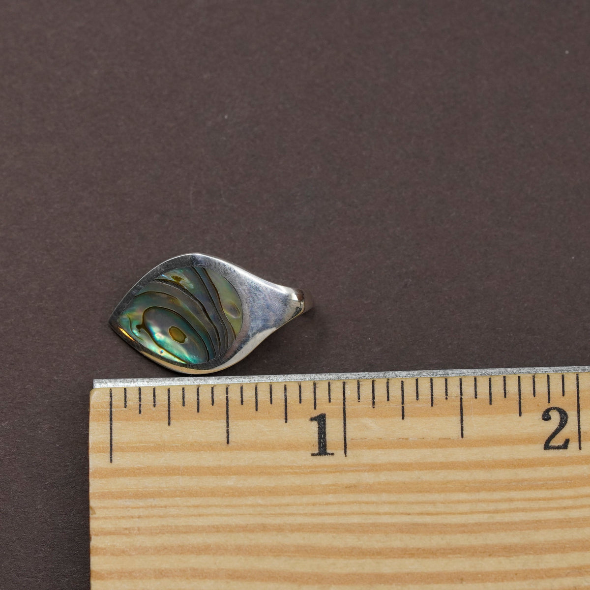 Vintage Sterling 925 silver handmade pendant with teardrop abalone
