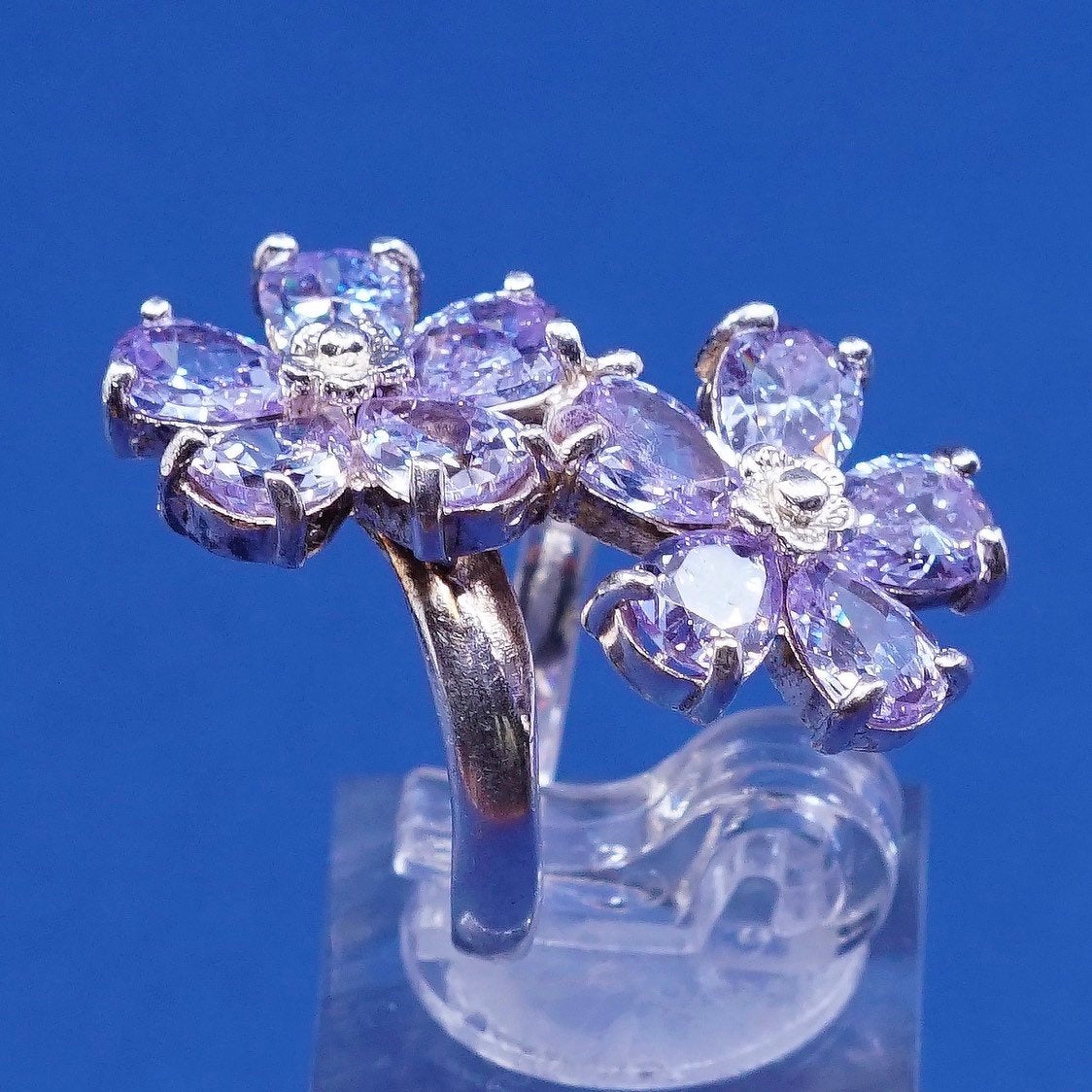 Size 6, vtg Sterling silver handmade ring, 925 flower w/ amethyst ring