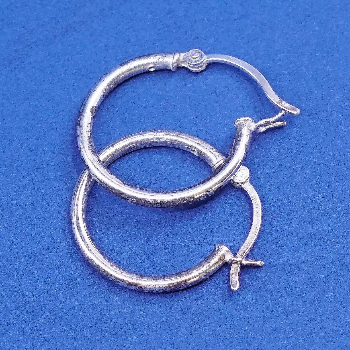 0.75”, vtg Sterling silver handmade earrings, 925 hoops, huggie
