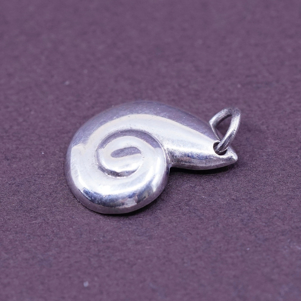 Vintage Sterling silver handmade shell pendant, 925 charm