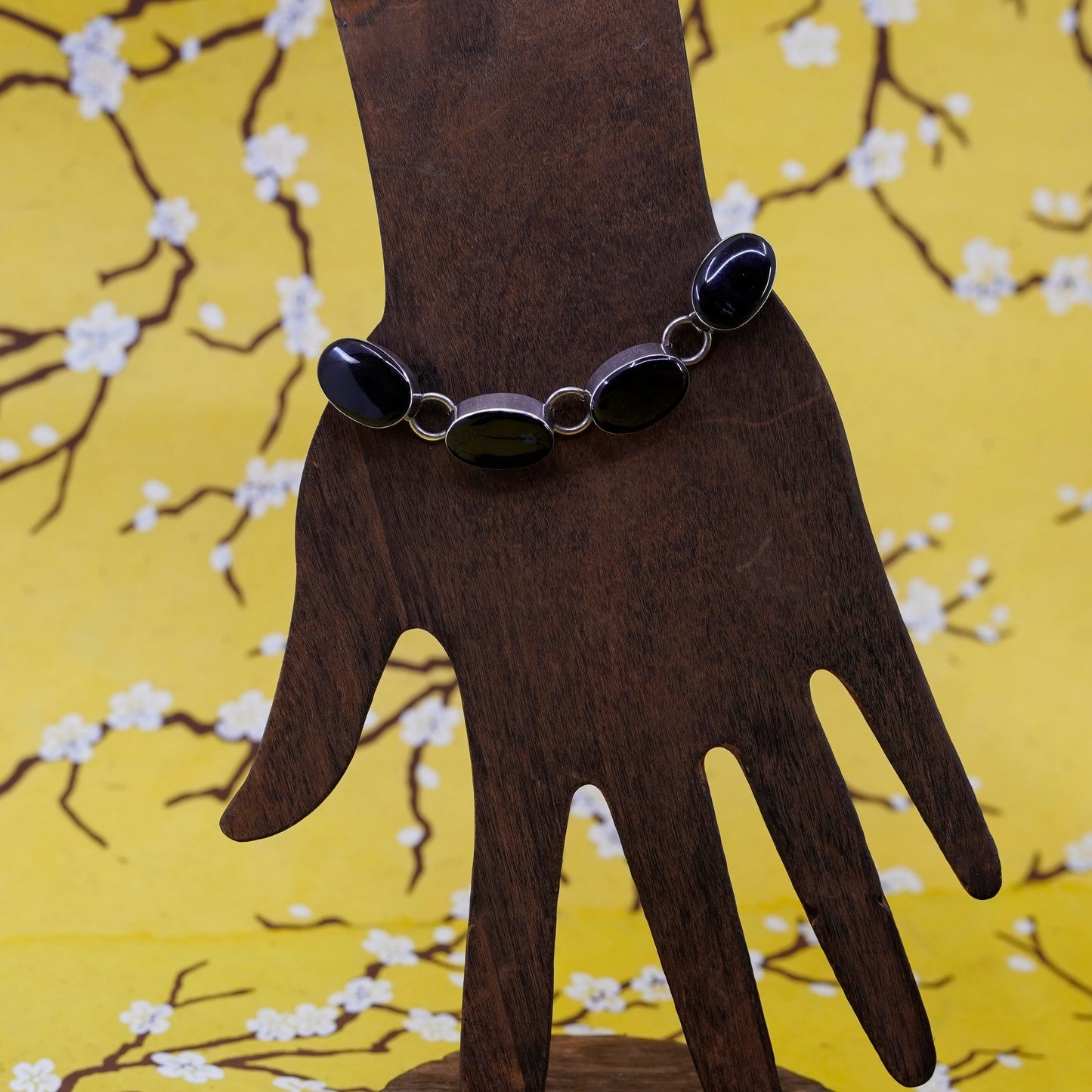 6.5”, vintage Sterling silver handmade bracelet, Mexico 925 chain oval onyx