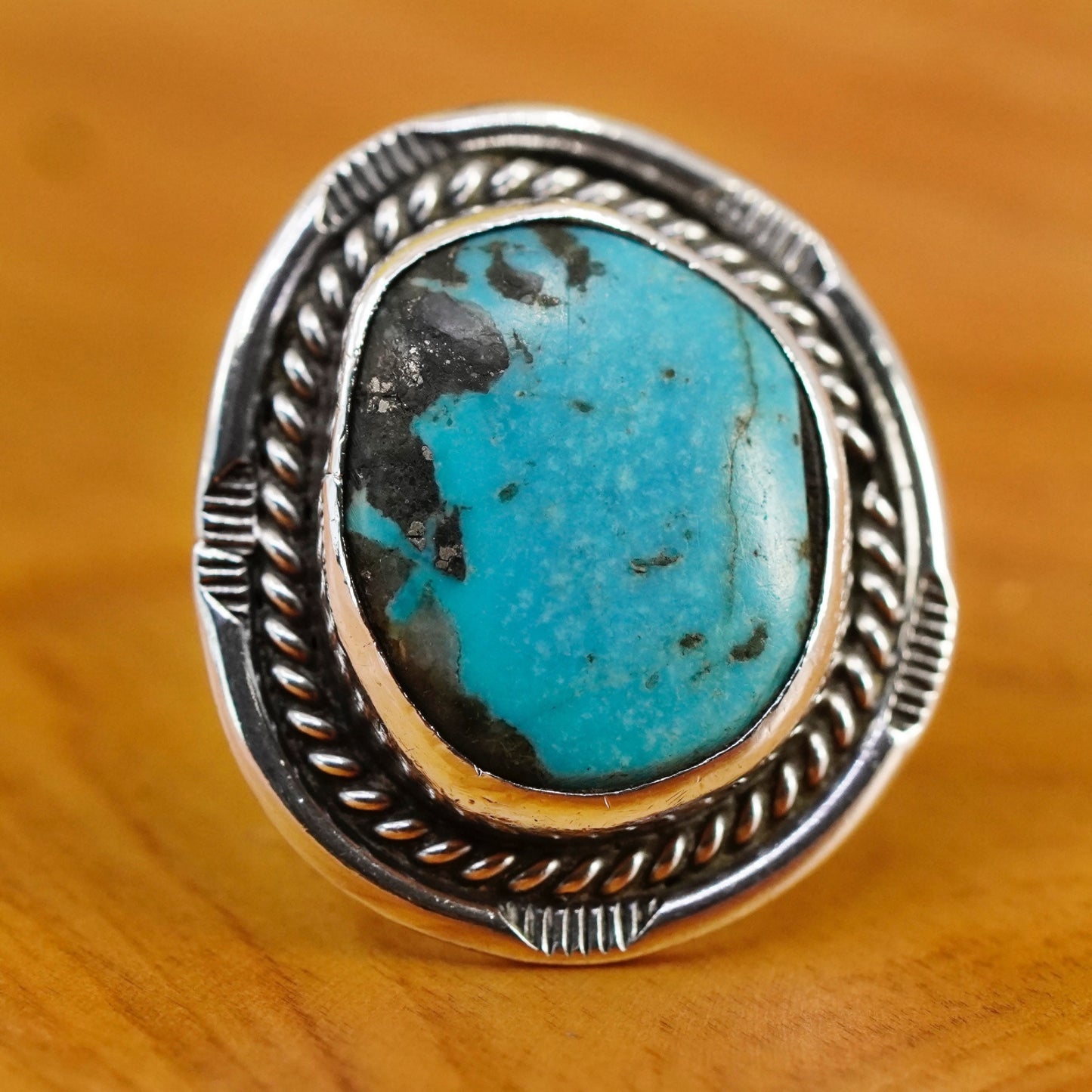 Size 5, Sterling 925 silver ring, Native American, Navajo creek turquoise