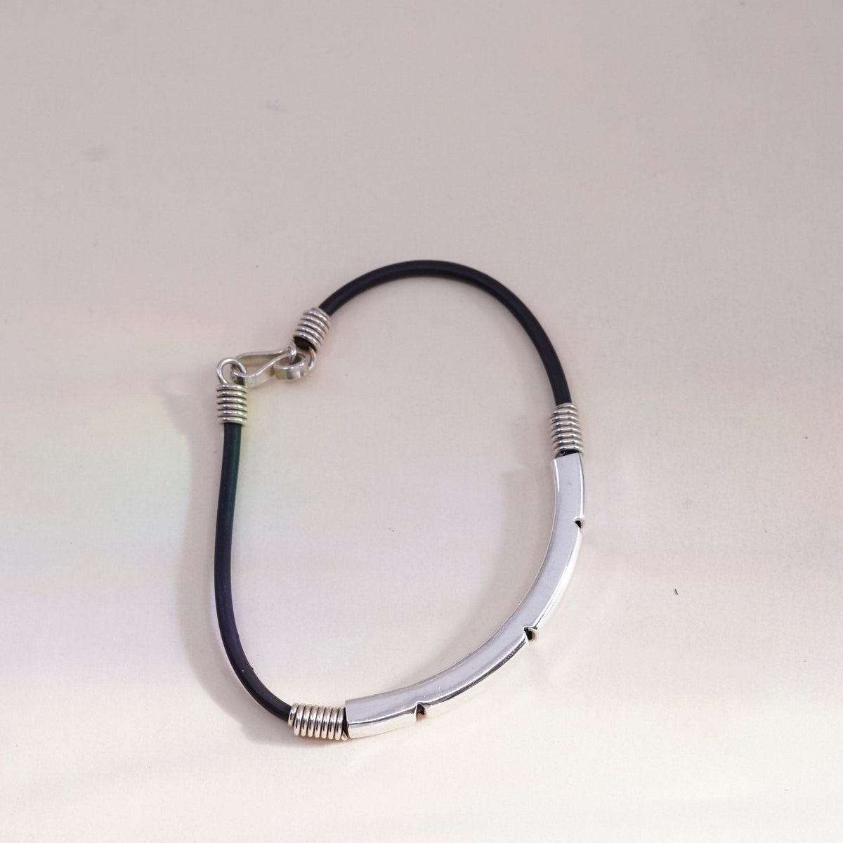 7”, Vintage black rubber chain with sterling 925 silver bar