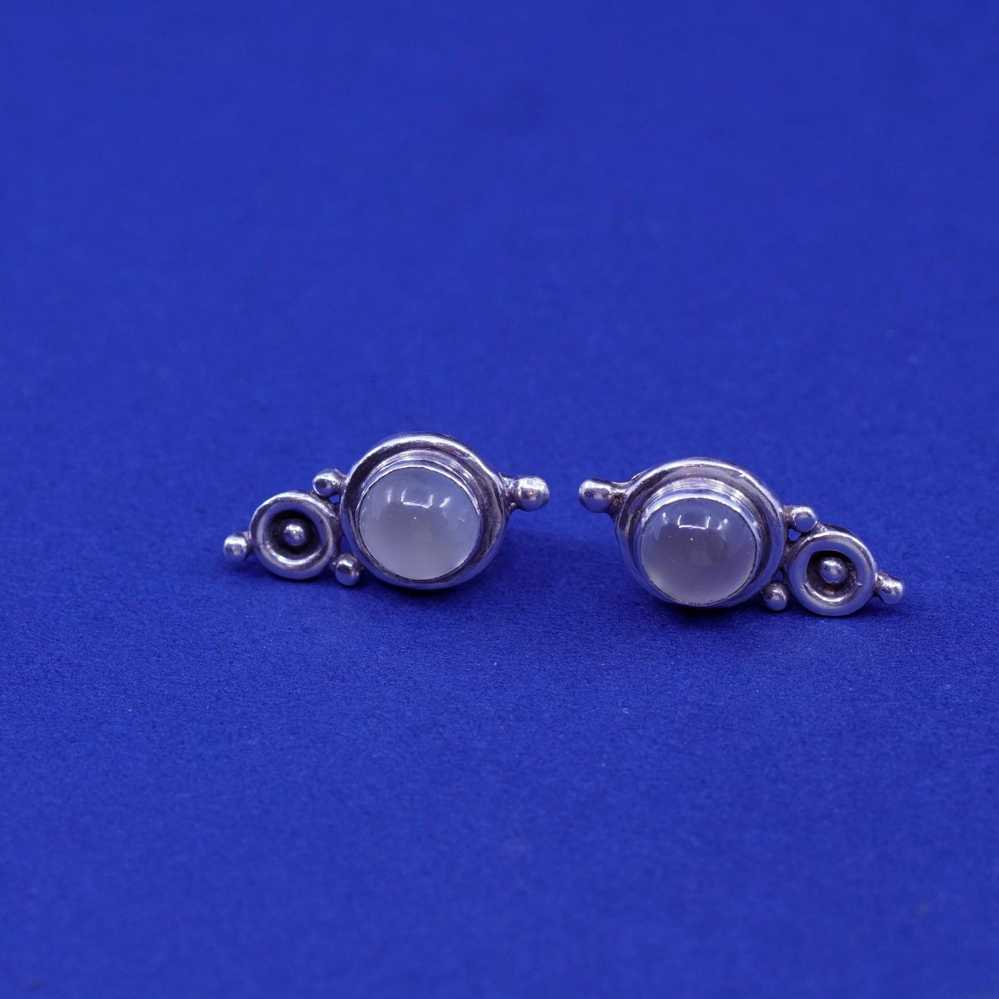 Vintage Sterling 925 silver studs with cat eye, earrings