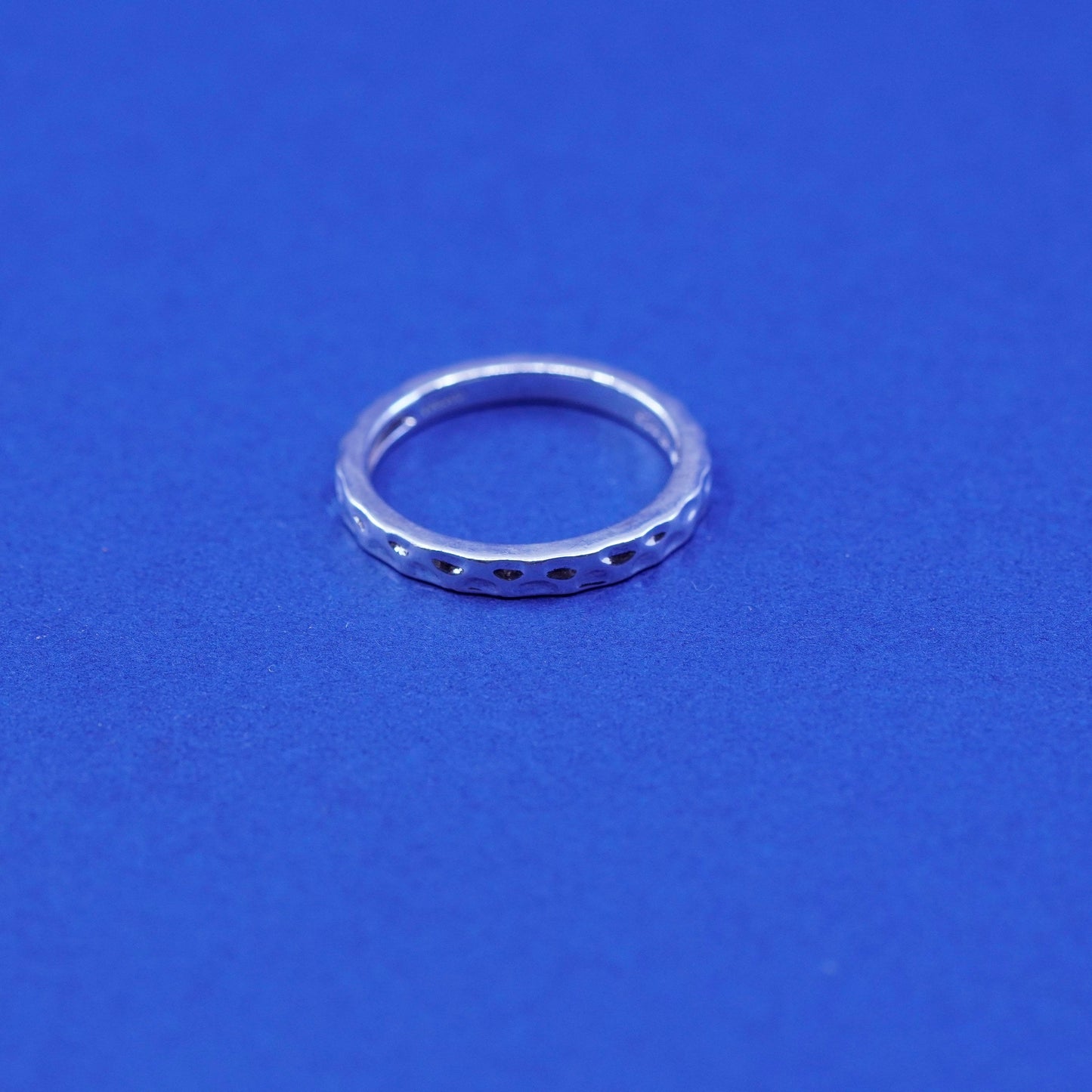Size 7, vintage Sterling silver handmade ring, hammered 925 wedding band