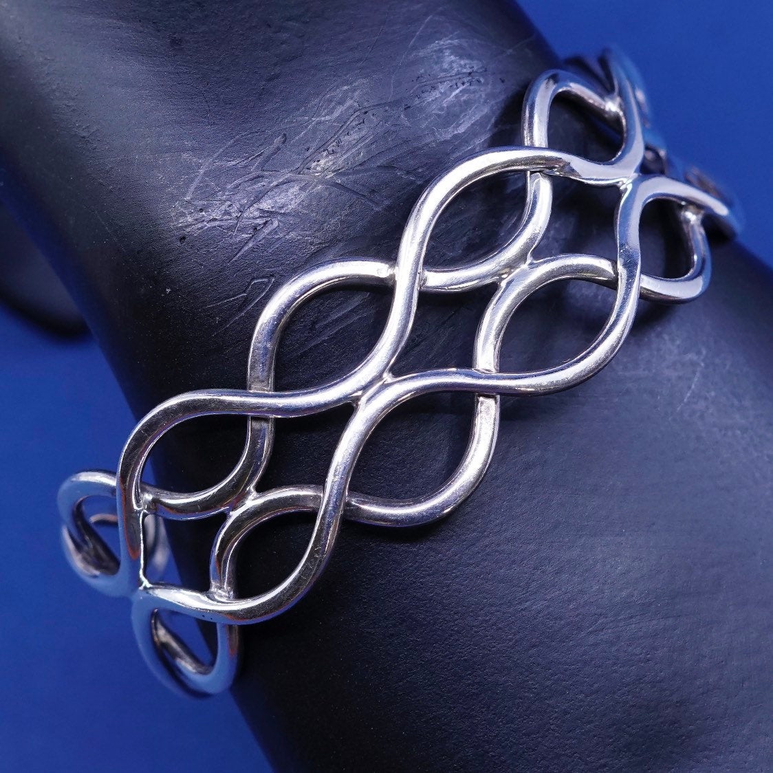 6.5", vtg Sterling silver handmade wavy bracelet, 925 cuff, stamped mexico 925