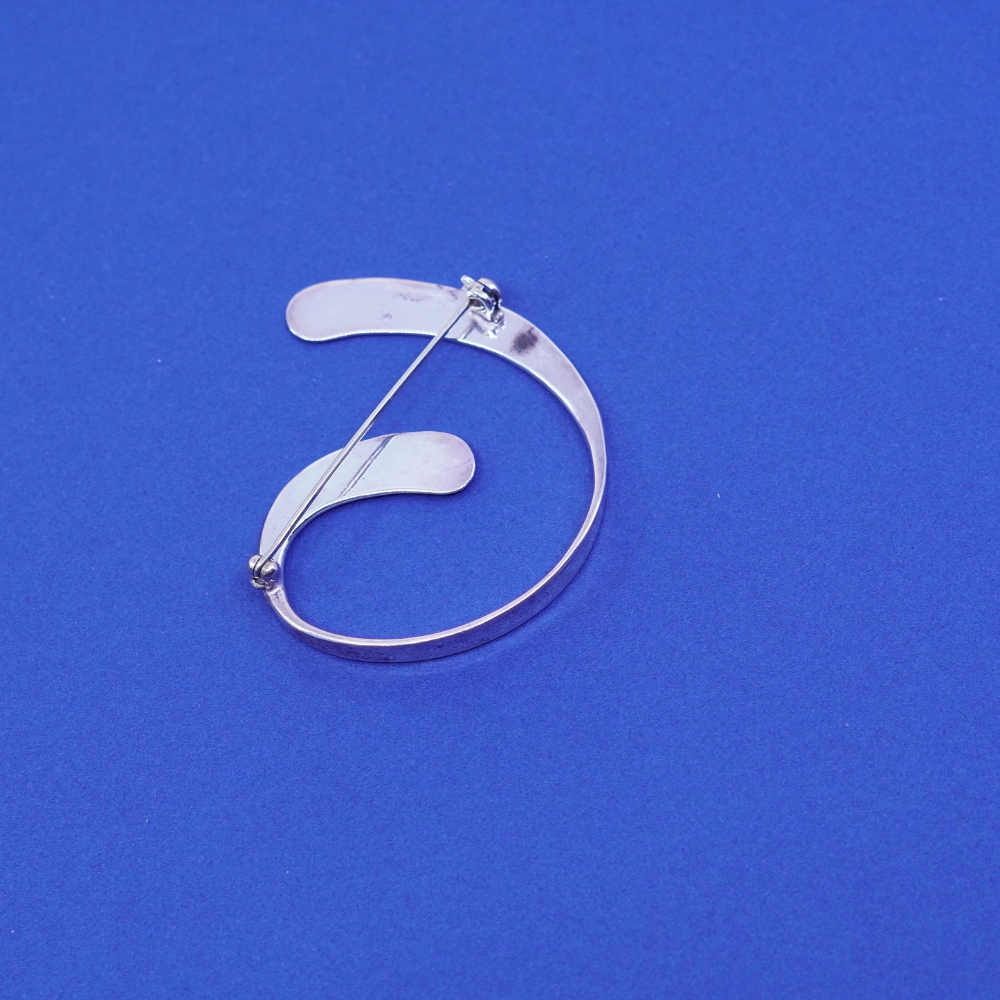 Vintage Sterling silver handmade brooch, 925 modern swirly wavy pin
