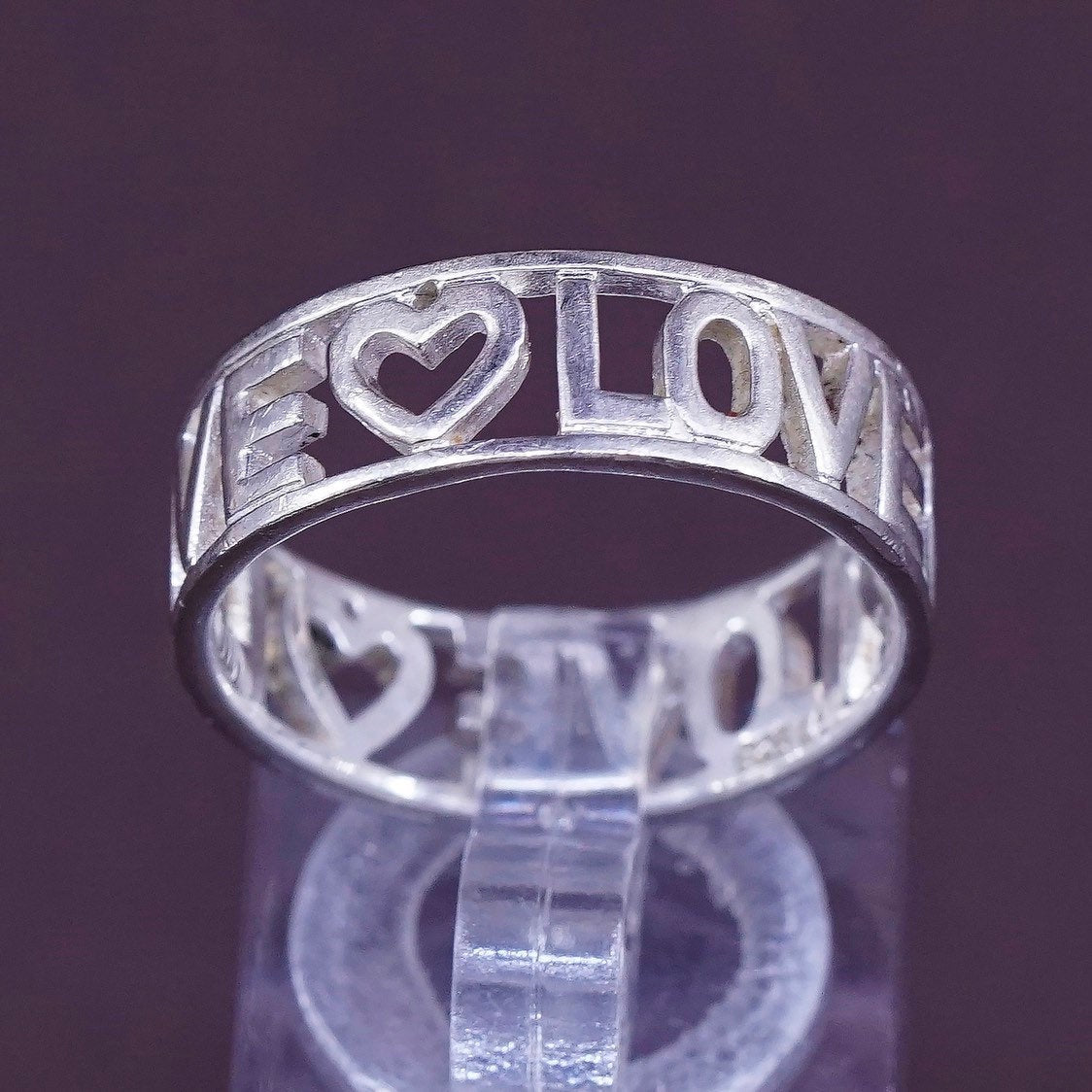 sz 8.75, vtg sterling silver handmade ring, 925 band embossed "love"