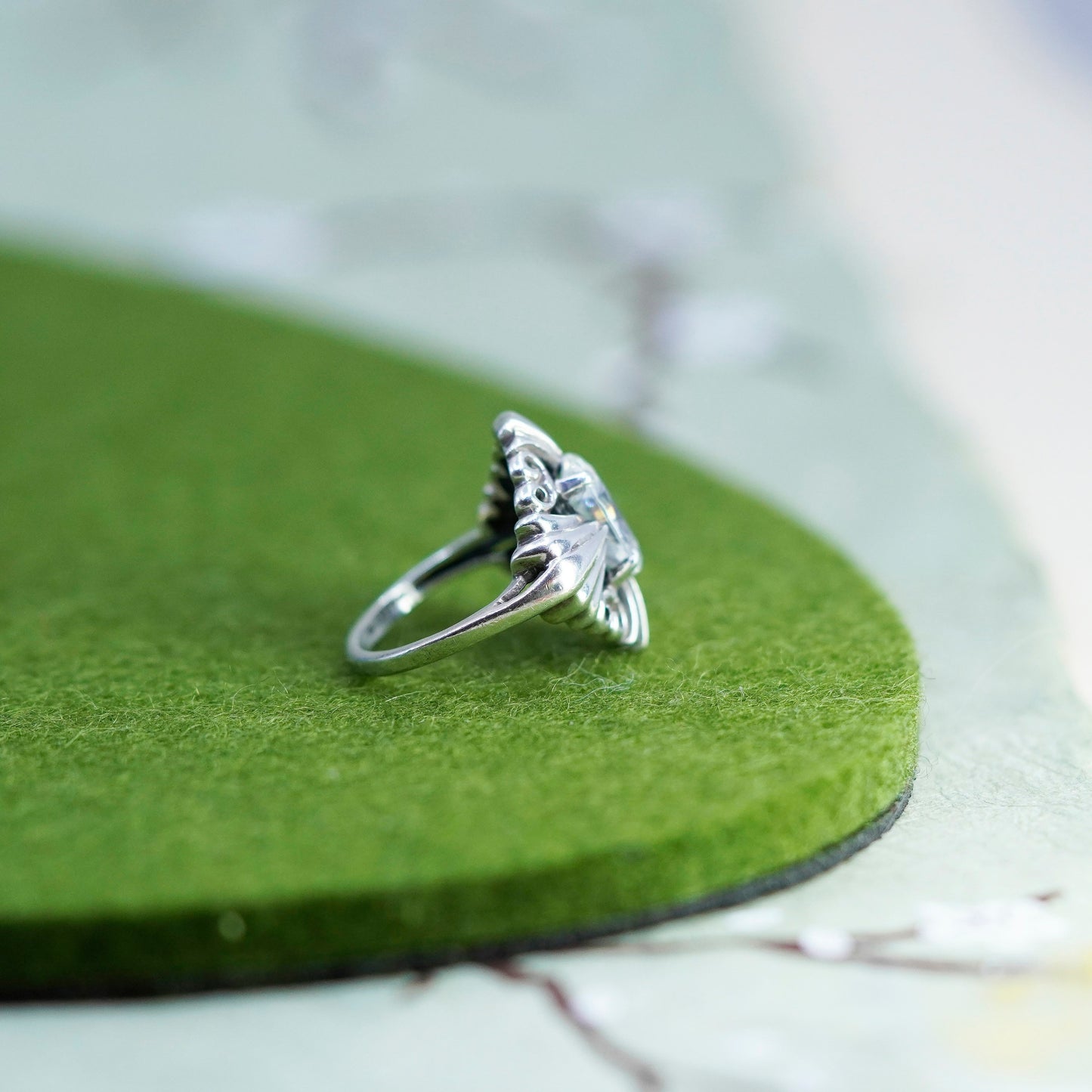 Size 6.25, vintage Kabana 925 silver handmade flower ring with cz