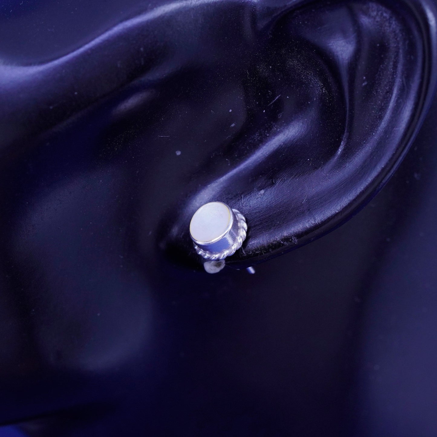 Vintage Sterling 925 silver studs with mother of pearl, earrings