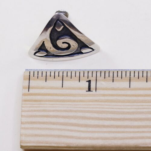 Vtg Sterling 925 Silver Handmade Screw Back Earrings Embossed Swirl