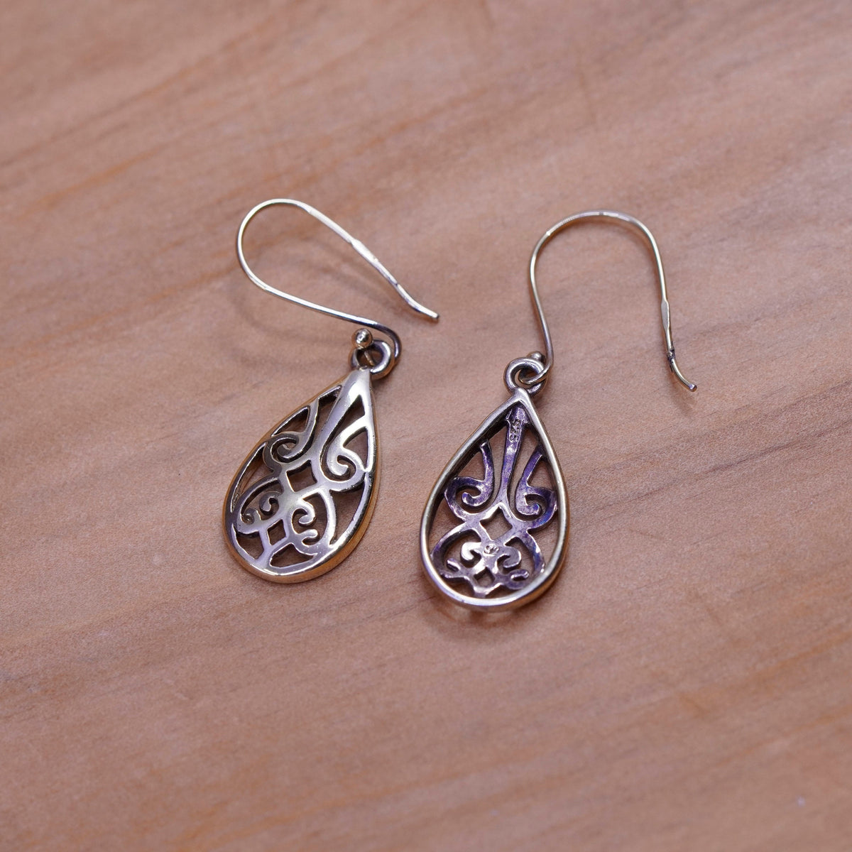 vermeil gold over Sterling silver handmade earrings 925 Bali Filigree teardrops