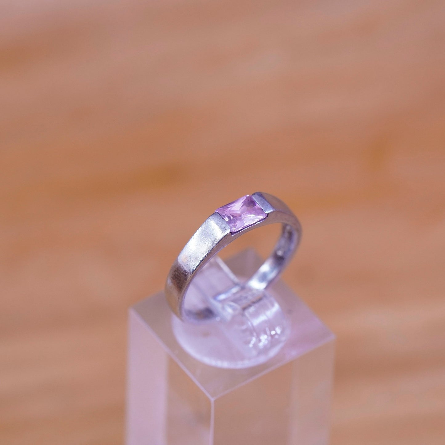 Size 7, vintage Sterling 925 silver ring with pink cz, stamped 925