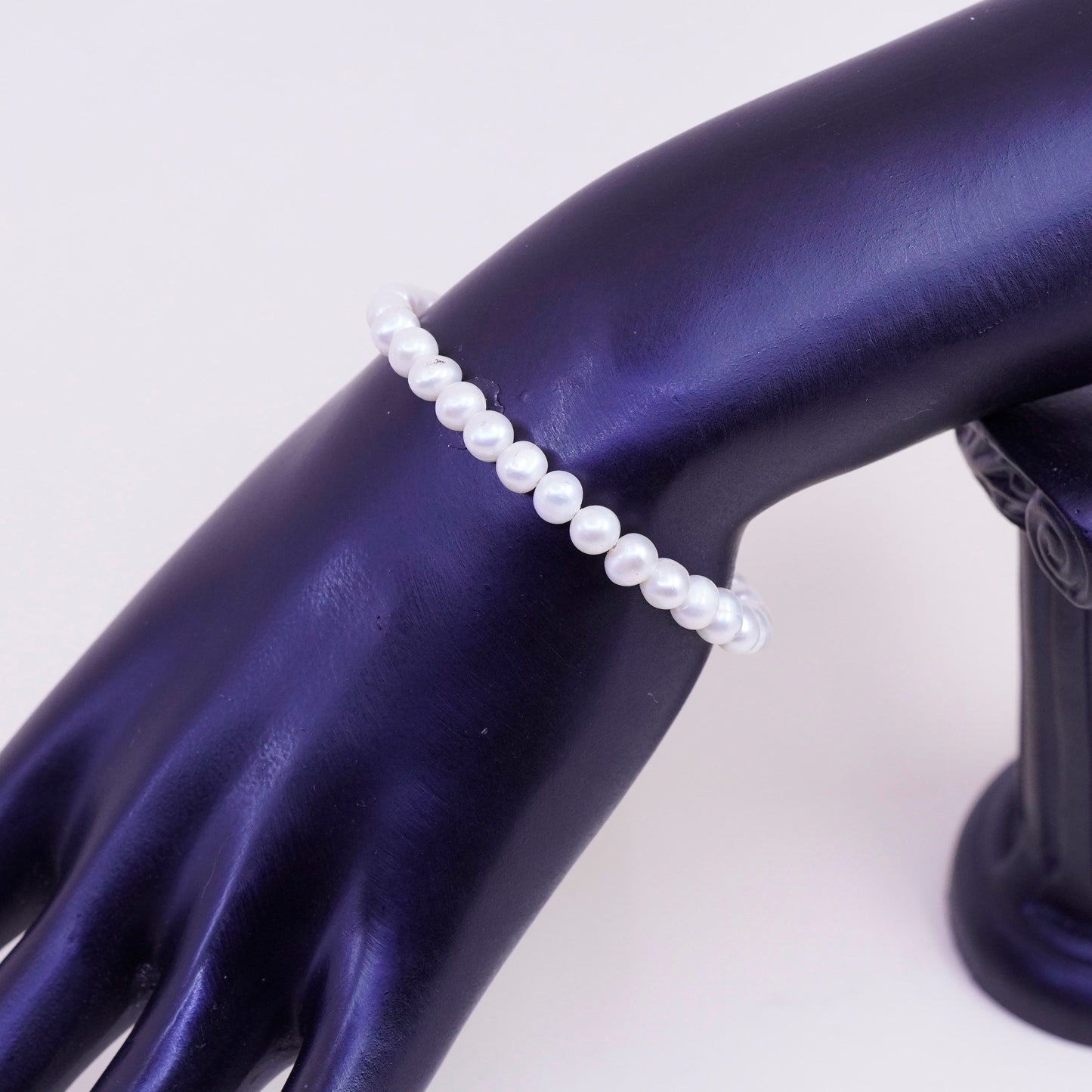 7.25”, Vintage handmade bracelet, freshwater pearl beads with 925 silver clasp