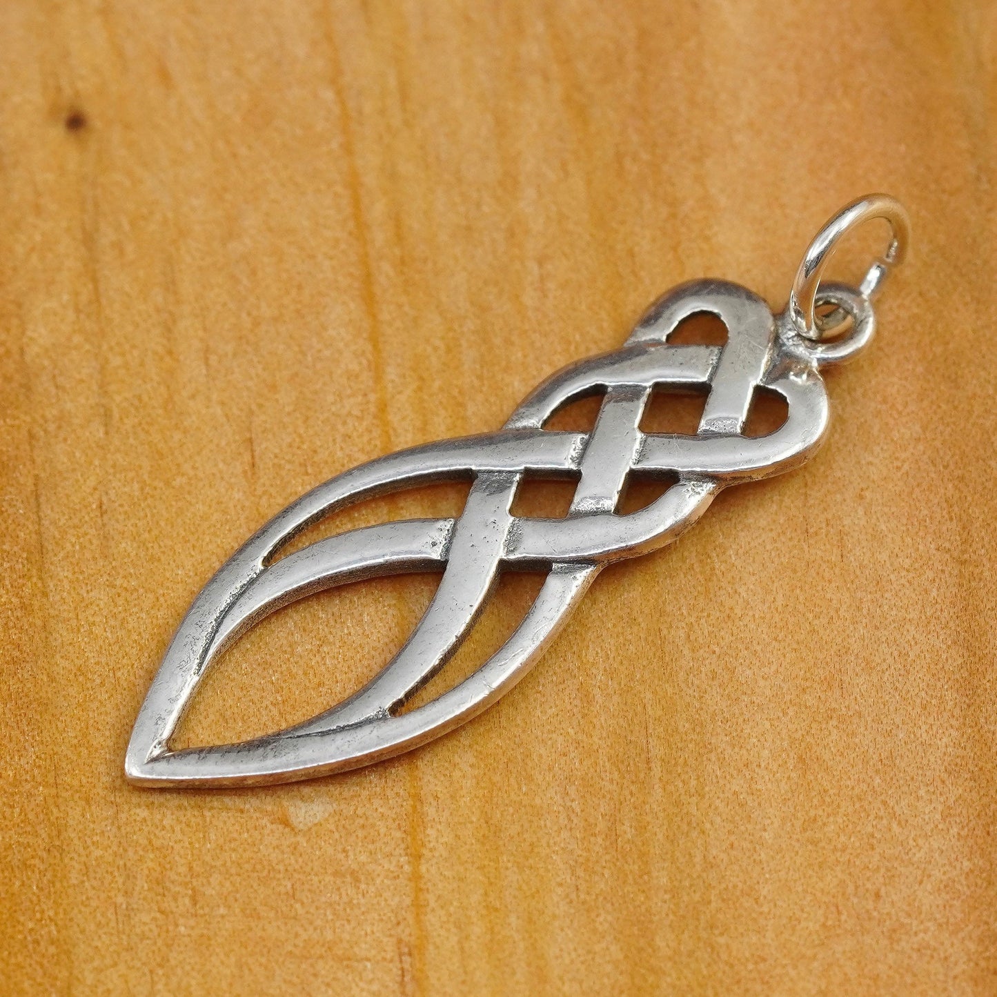 Vintage Sterling silver handmade pendant, 925 irish Celtic knot