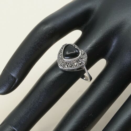 Sz 7.25, Sterling Silver handmade Ring, 925 Silver W/ Obsidian Heart n marcasite