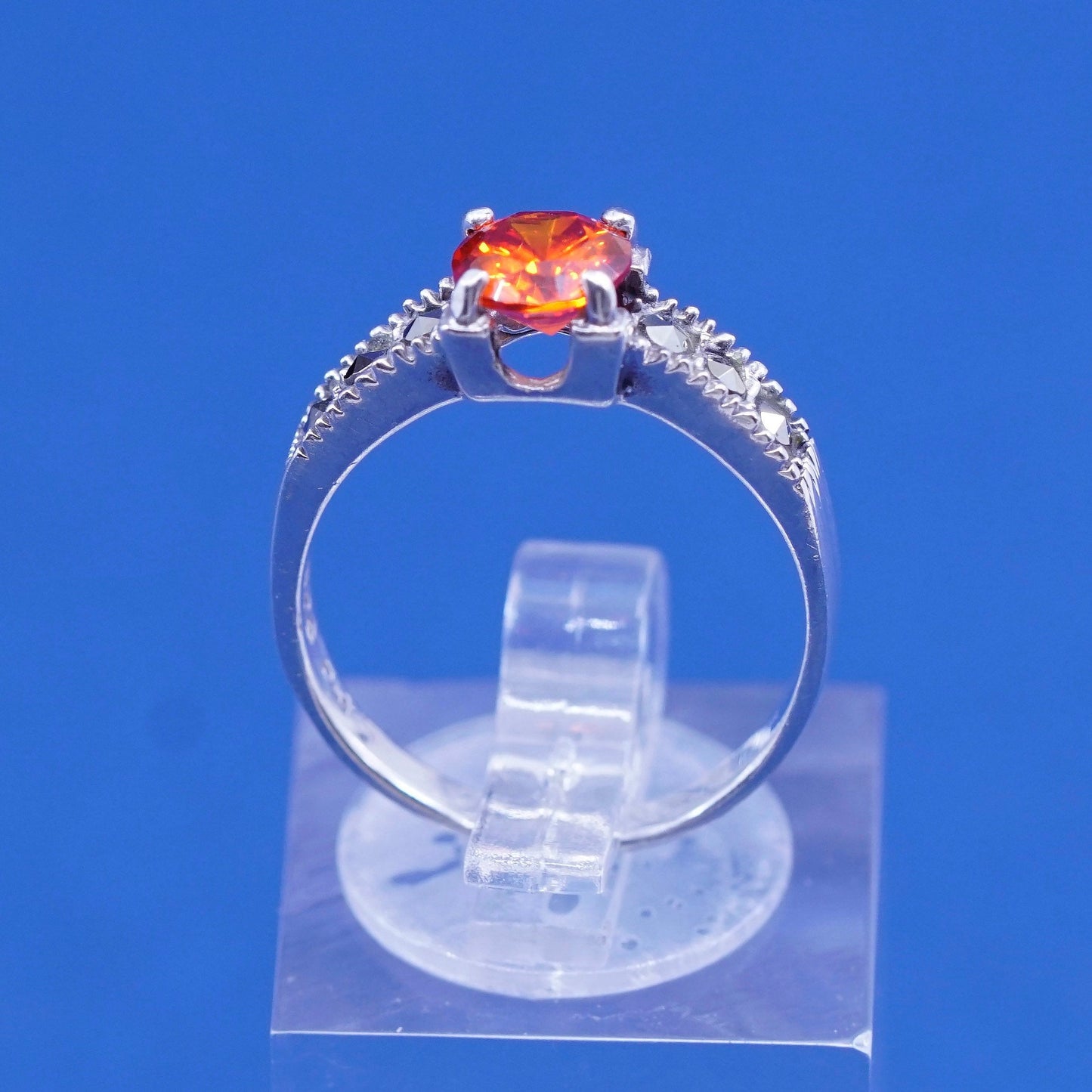 sz 6.75, vtg Sterling 925 silver handmade ring w/ orange crystal and Marcasite