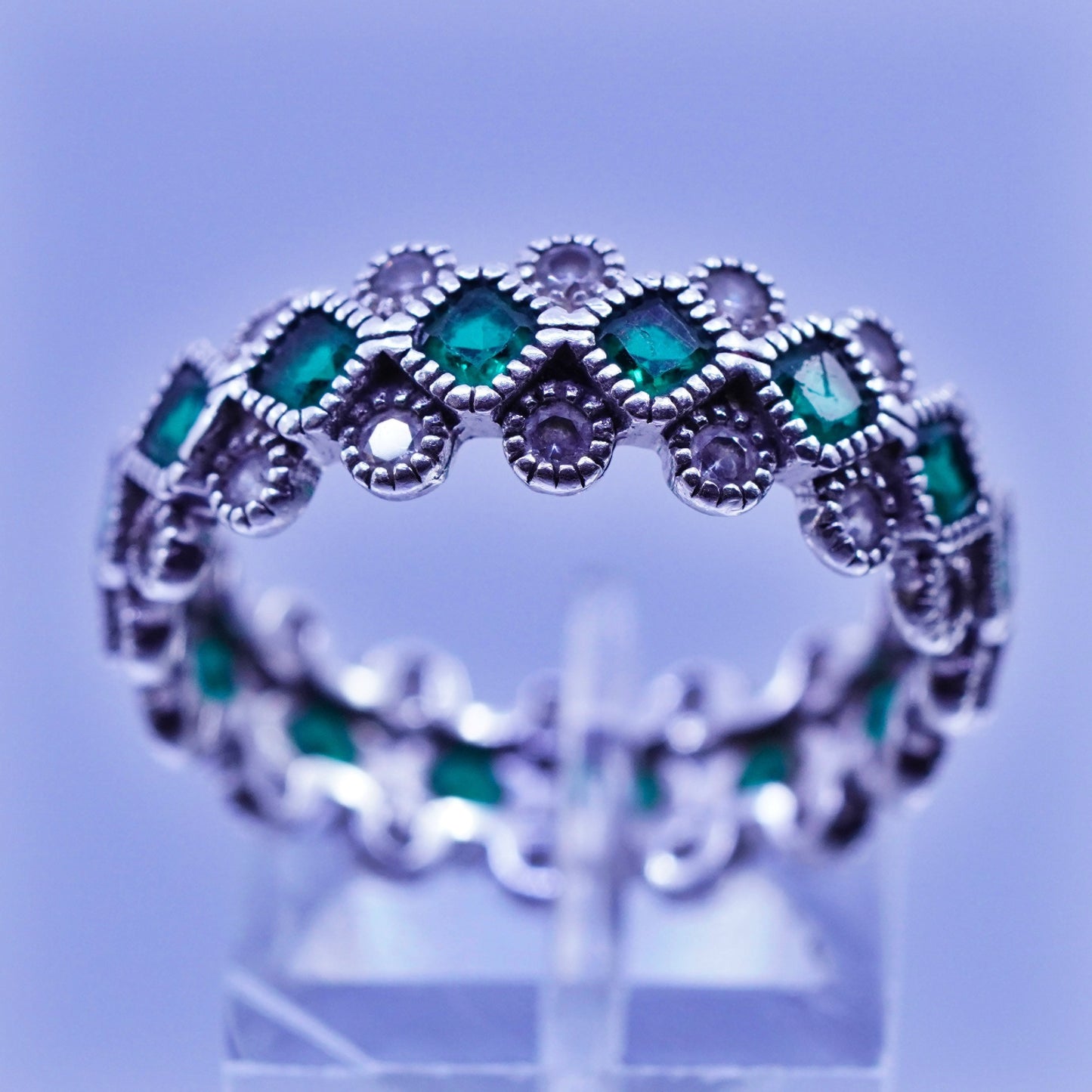 Size 10, vintage Sterling 925 silver handmade band ring with cluster green Cz