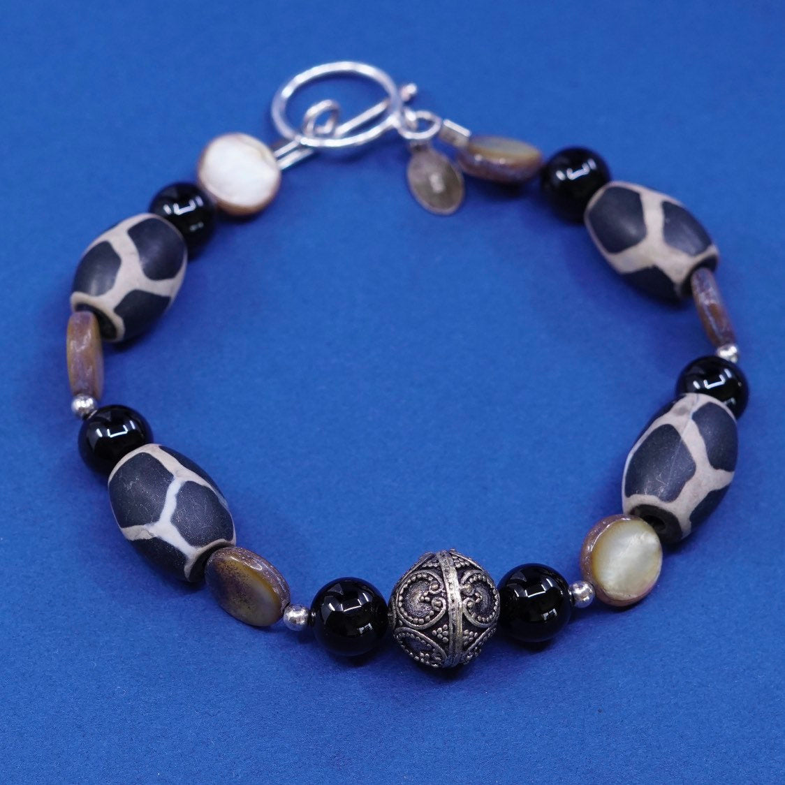 7.75", handmade sterling silver bracelet, 925 toggle w/ nut N obsidian beads