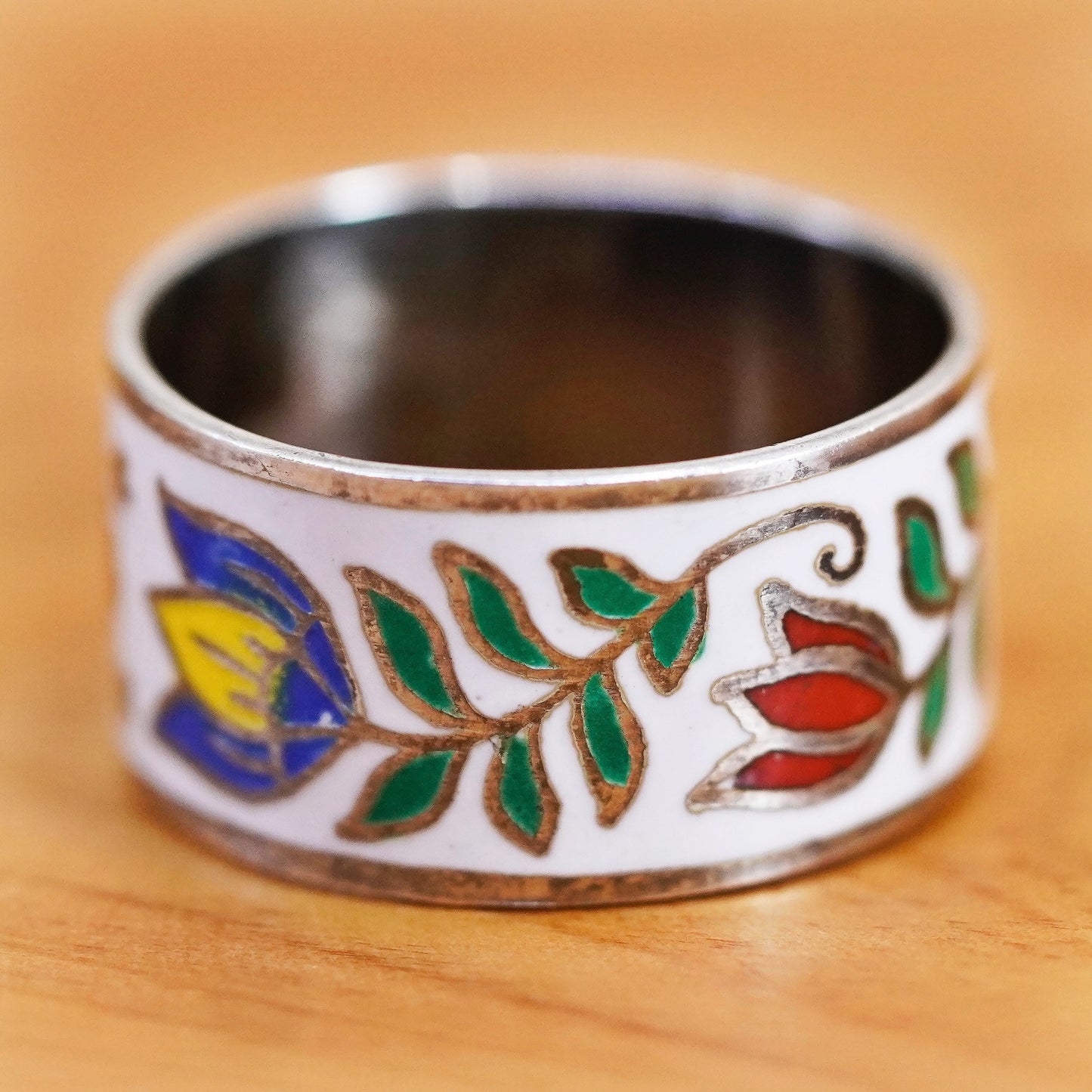 Size 7, Vintage Sterling silver handmade ring, 925 band with enamel flower