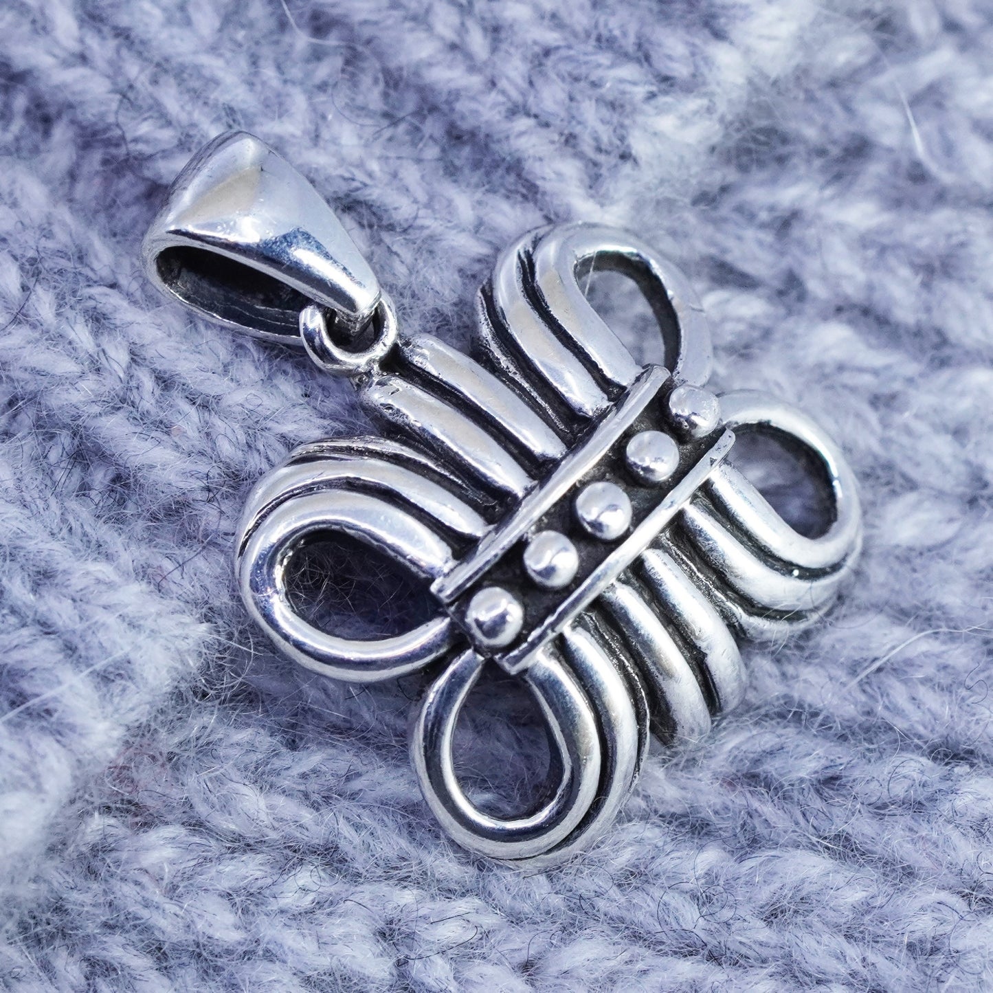 Vintage sterling 925 silver handmade Irish Celtic knot pendant